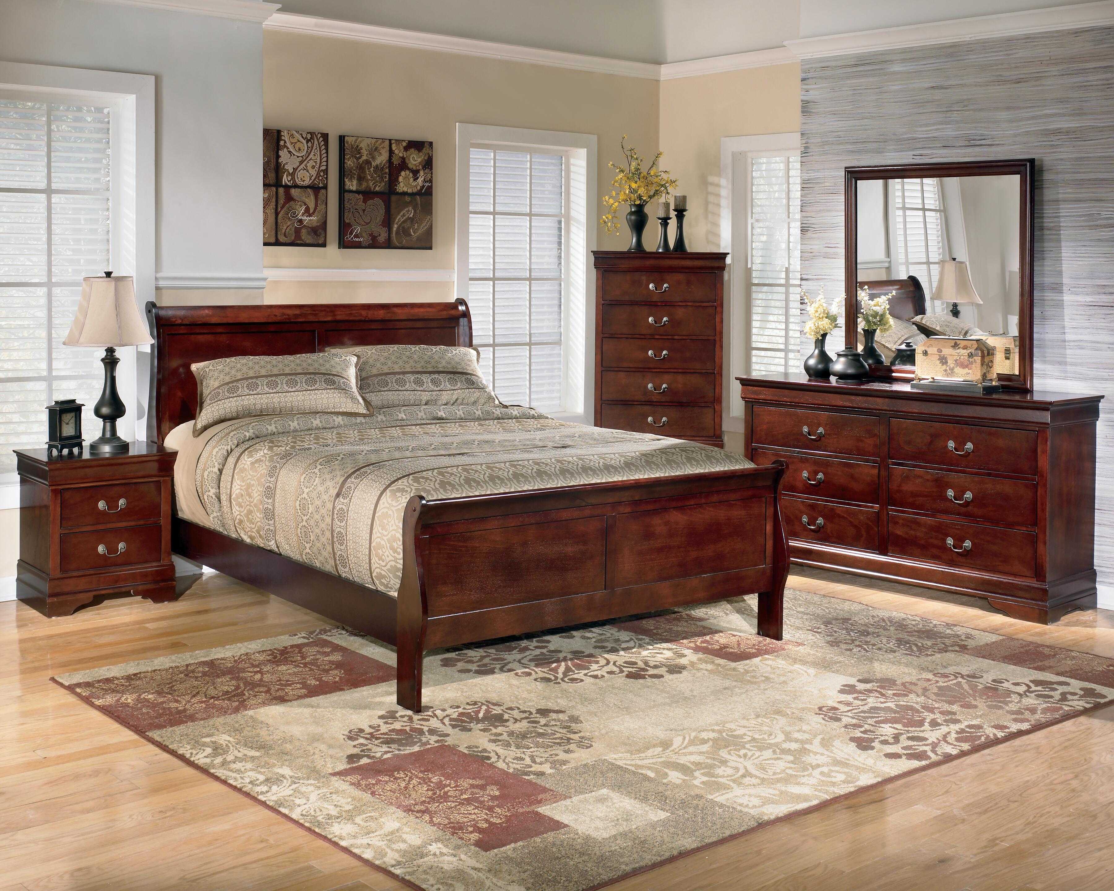 Alisdair Queen Sleigh Bed - image 4