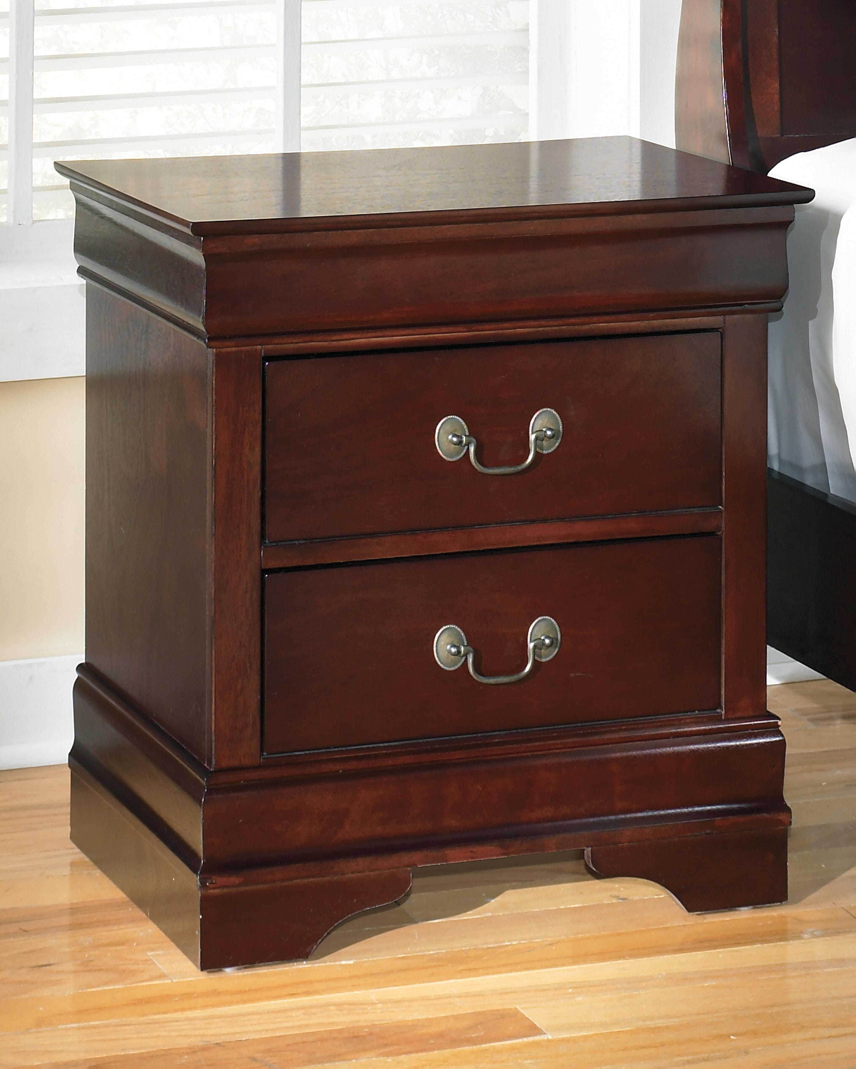 Alisdair Queen Sleigh Bed and 2 Nightstands - image 10