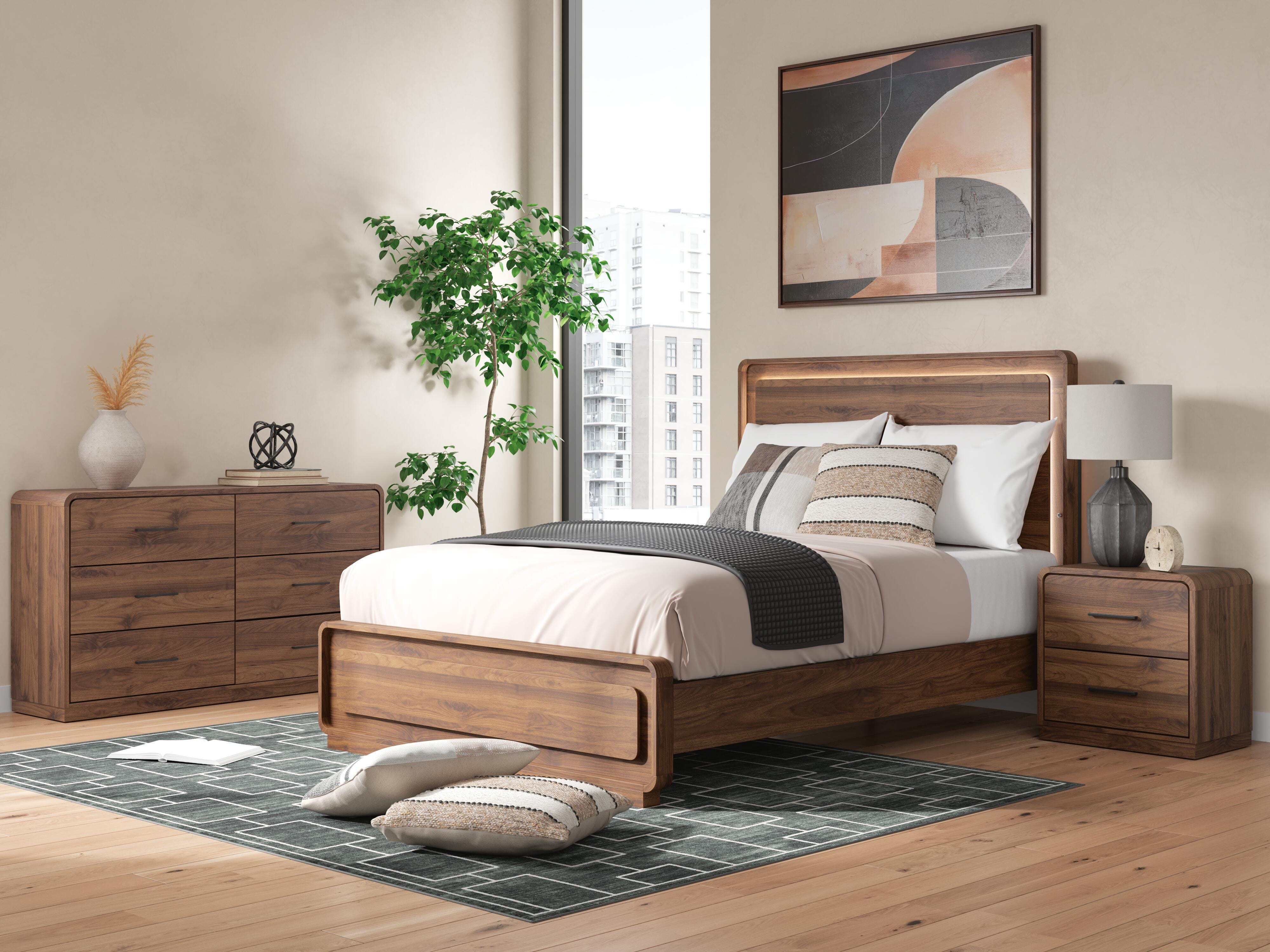 Hollinaze Queen Panel Bed, Dresser and Nightstand - image 2