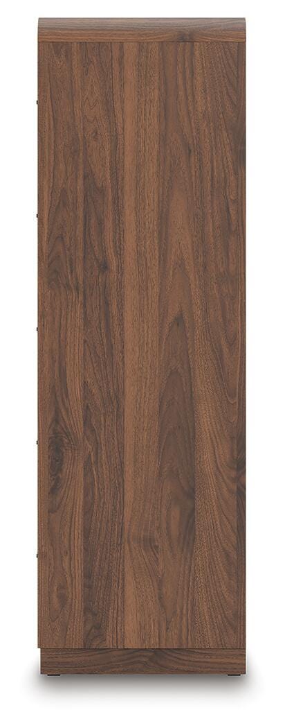 Fortlorn Queen Panel Bed, Dresser, Chest and 2 Nightstands - image 15