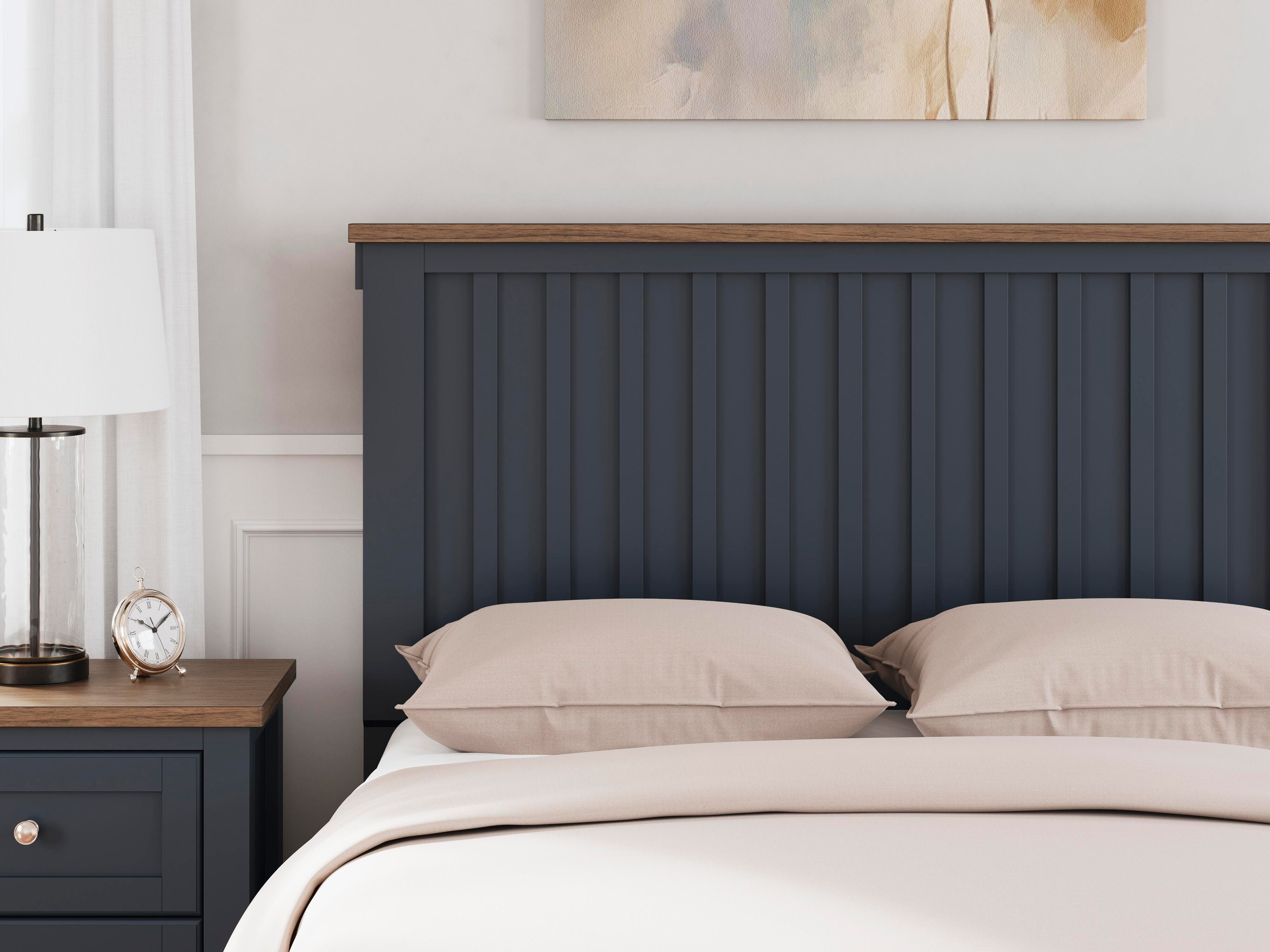 Landocken Full Panel Bed - image 9