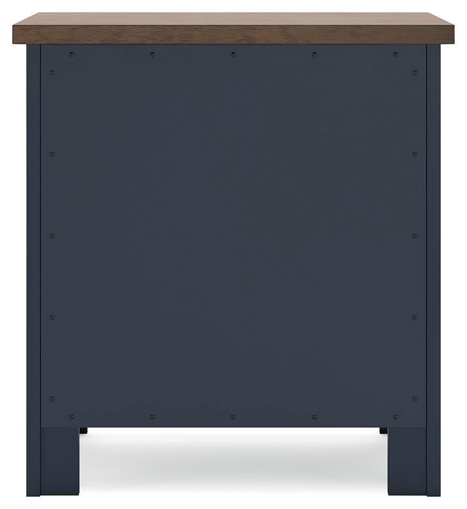 Landocken Nightstand - image 6