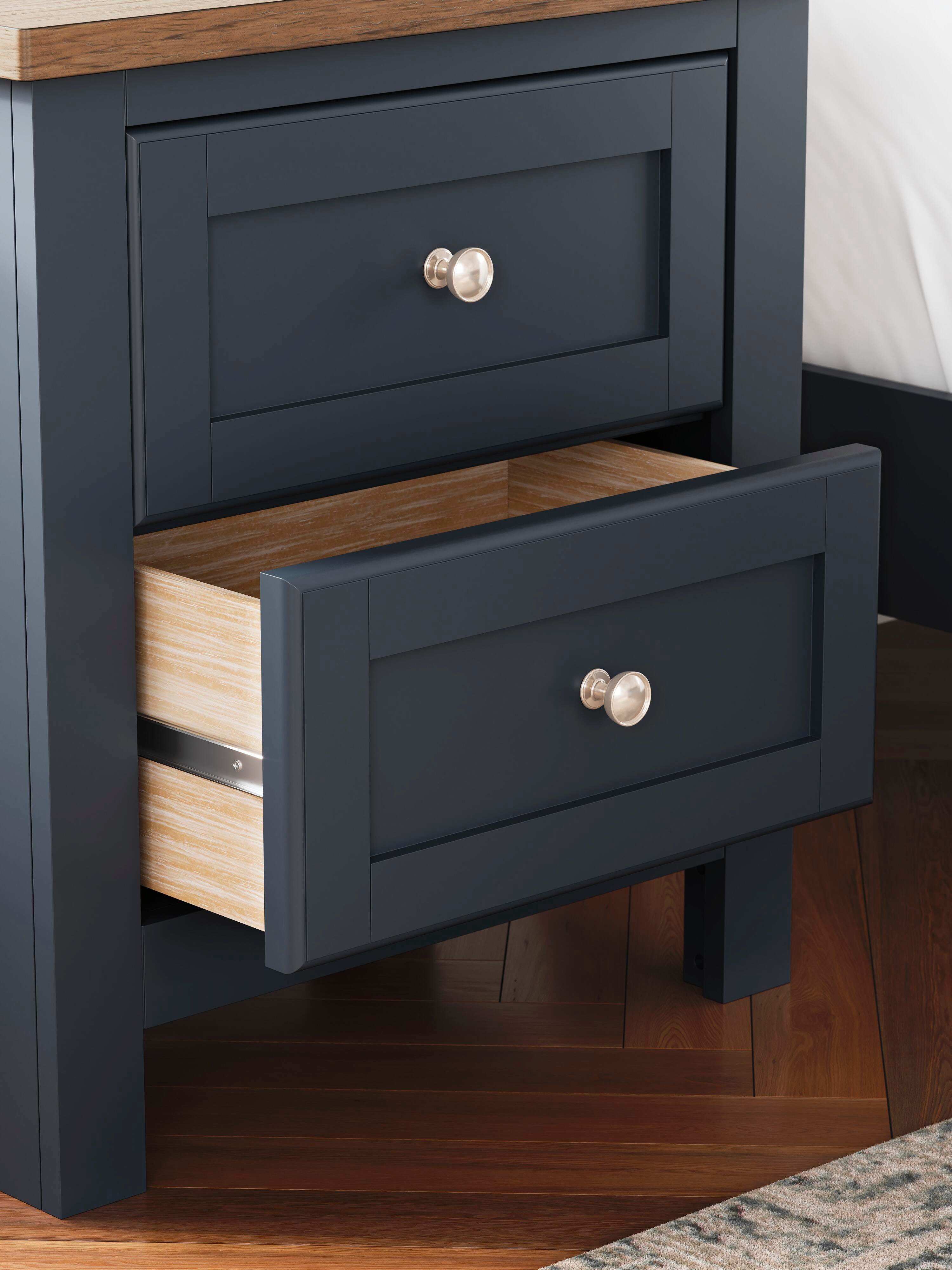 Landocken Nightstand - image 10