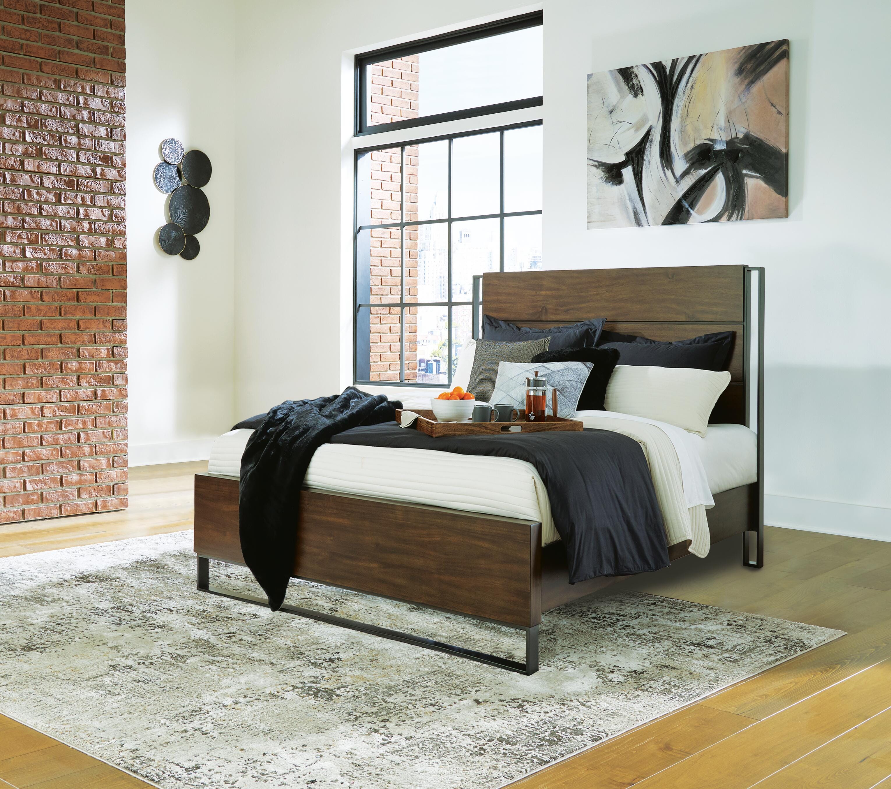 Zumbado Queen Panel Bed | Ashley