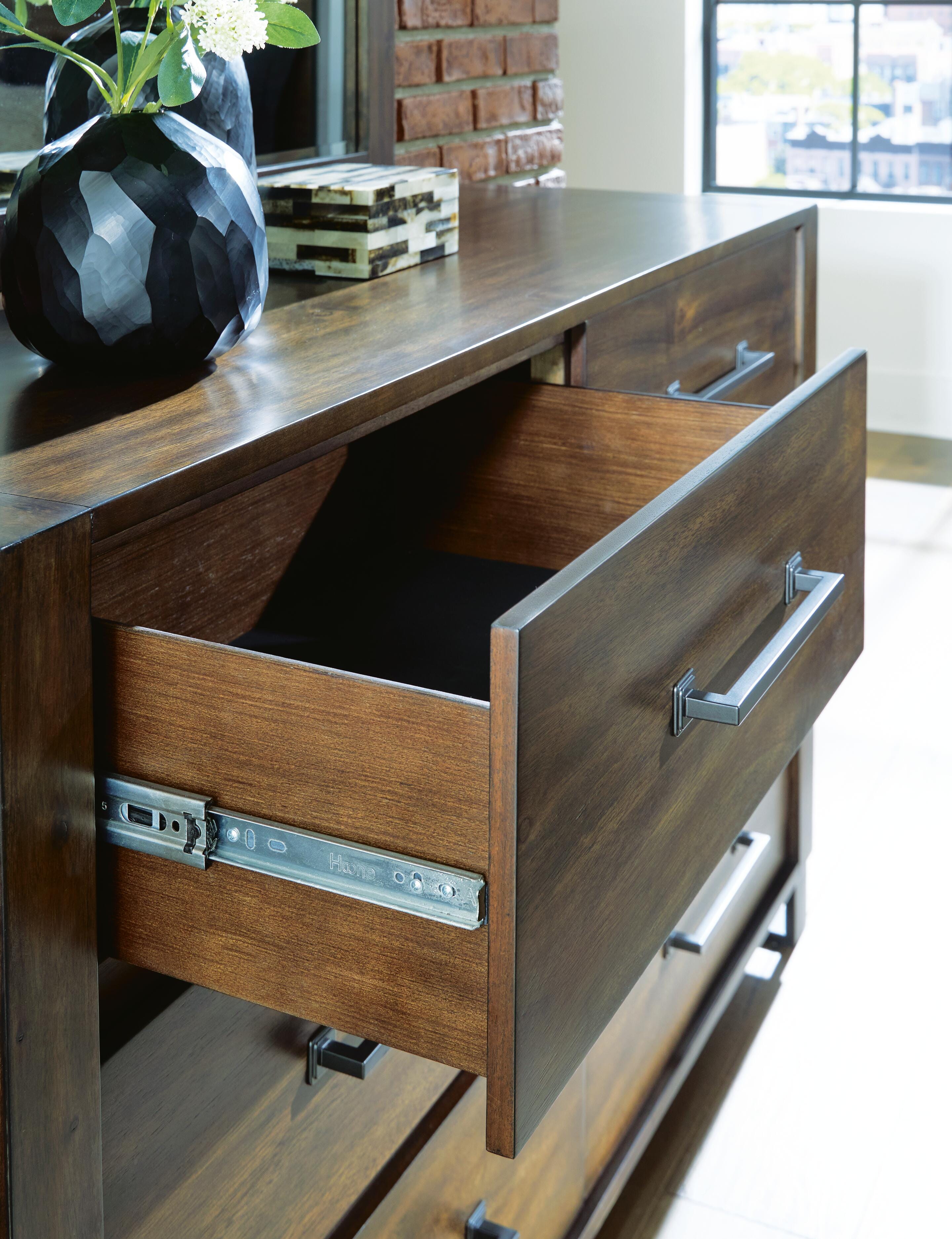 Zumbado 6 Drawer Dresser | Ashley