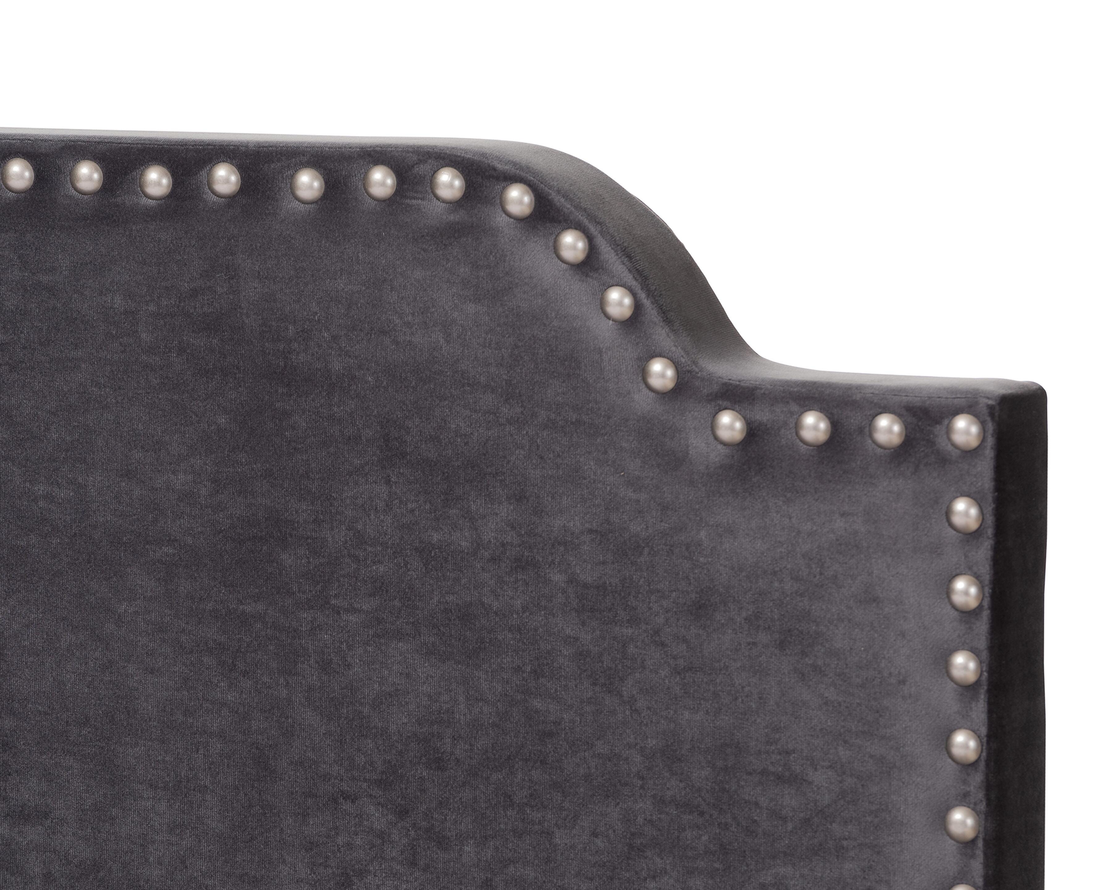 Swatch color Dark Gray , product with this swatch is currently selected