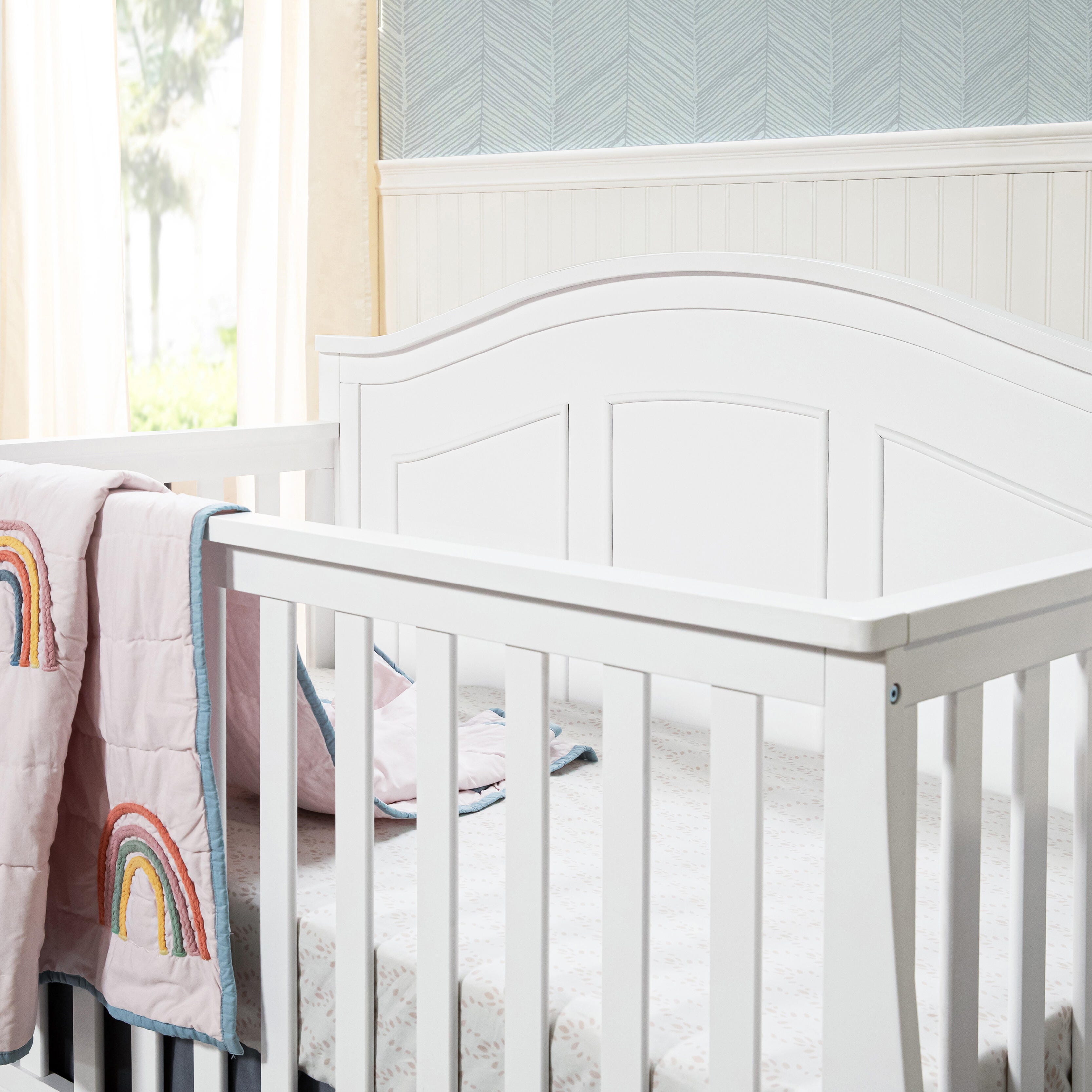 DaVinci Emmett 4-in-1 Convertible Crib, , large