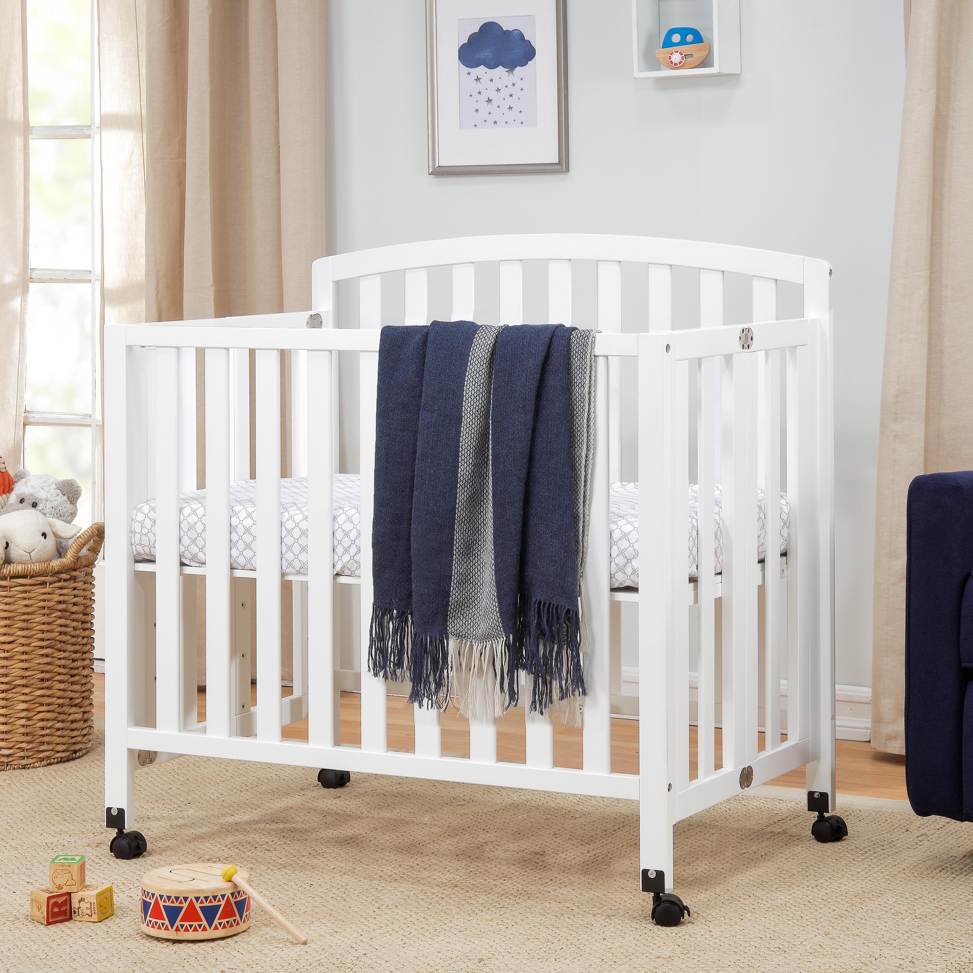 DaVinci Dylan Folding Portable 3-in-1 Mini Crib And Twin Bed, White, large