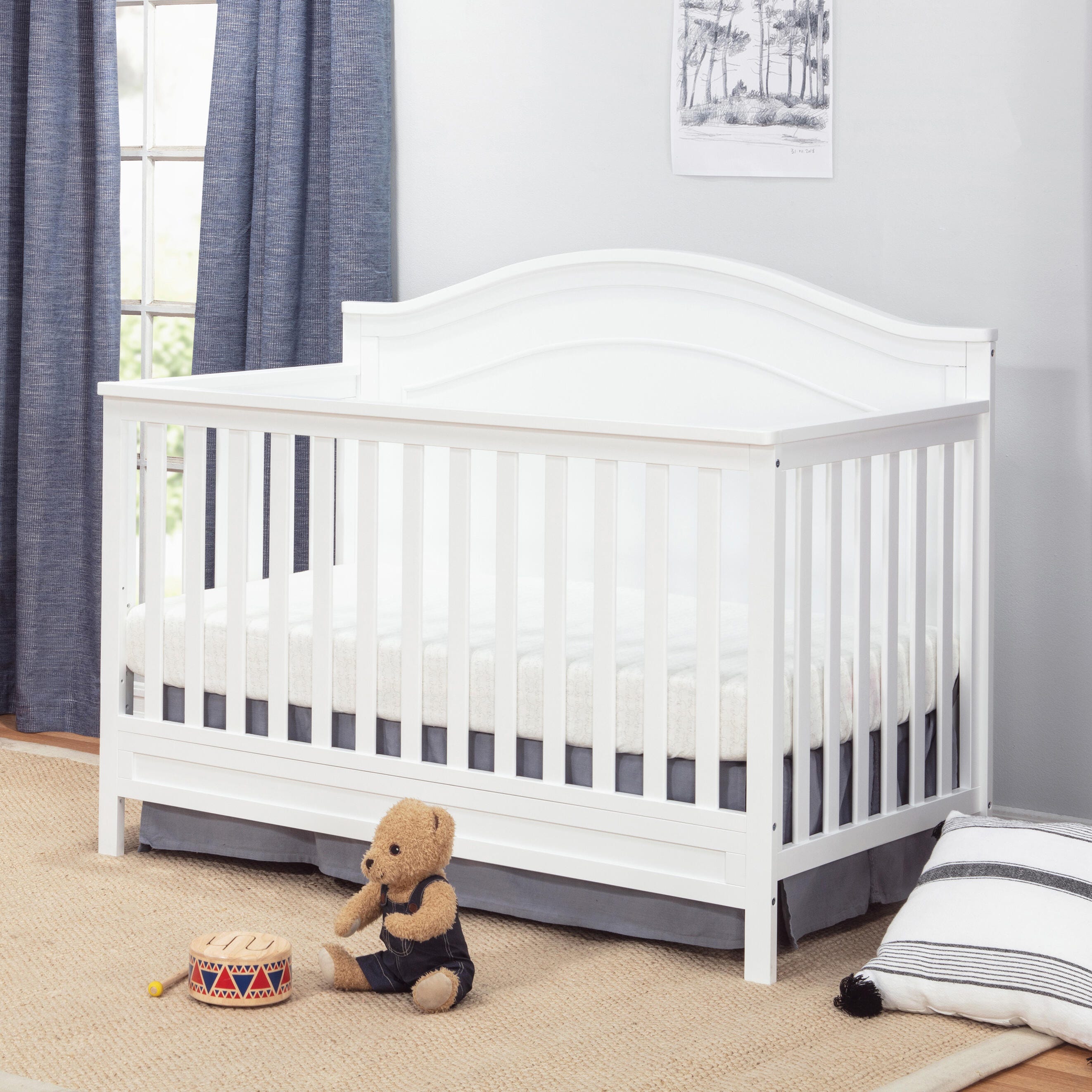 DaVinci Charlie 4-in-1 Convertible Crib, White, rollover