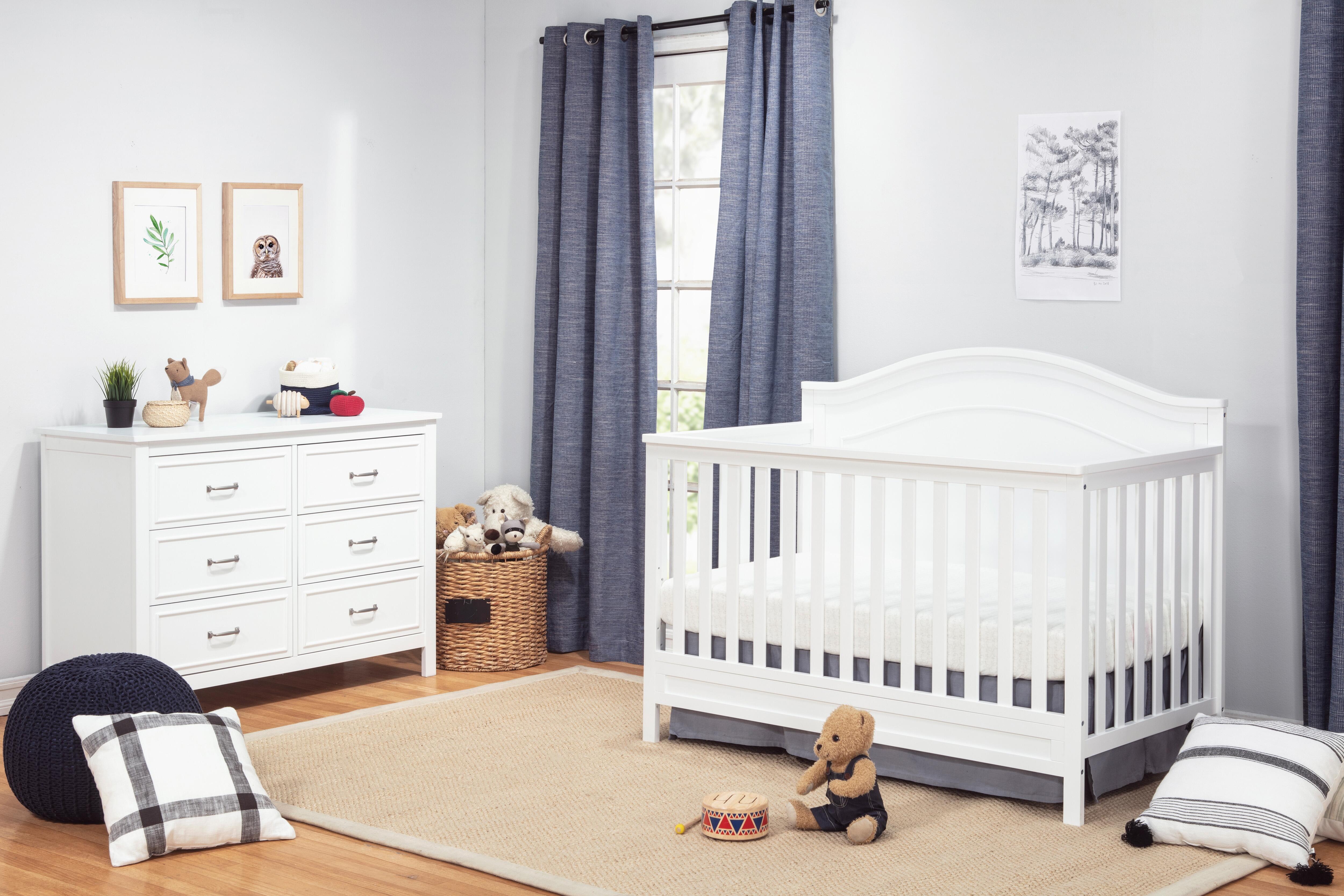 DaVinci Charlie 4-in-1 Convertible Crib, White, large