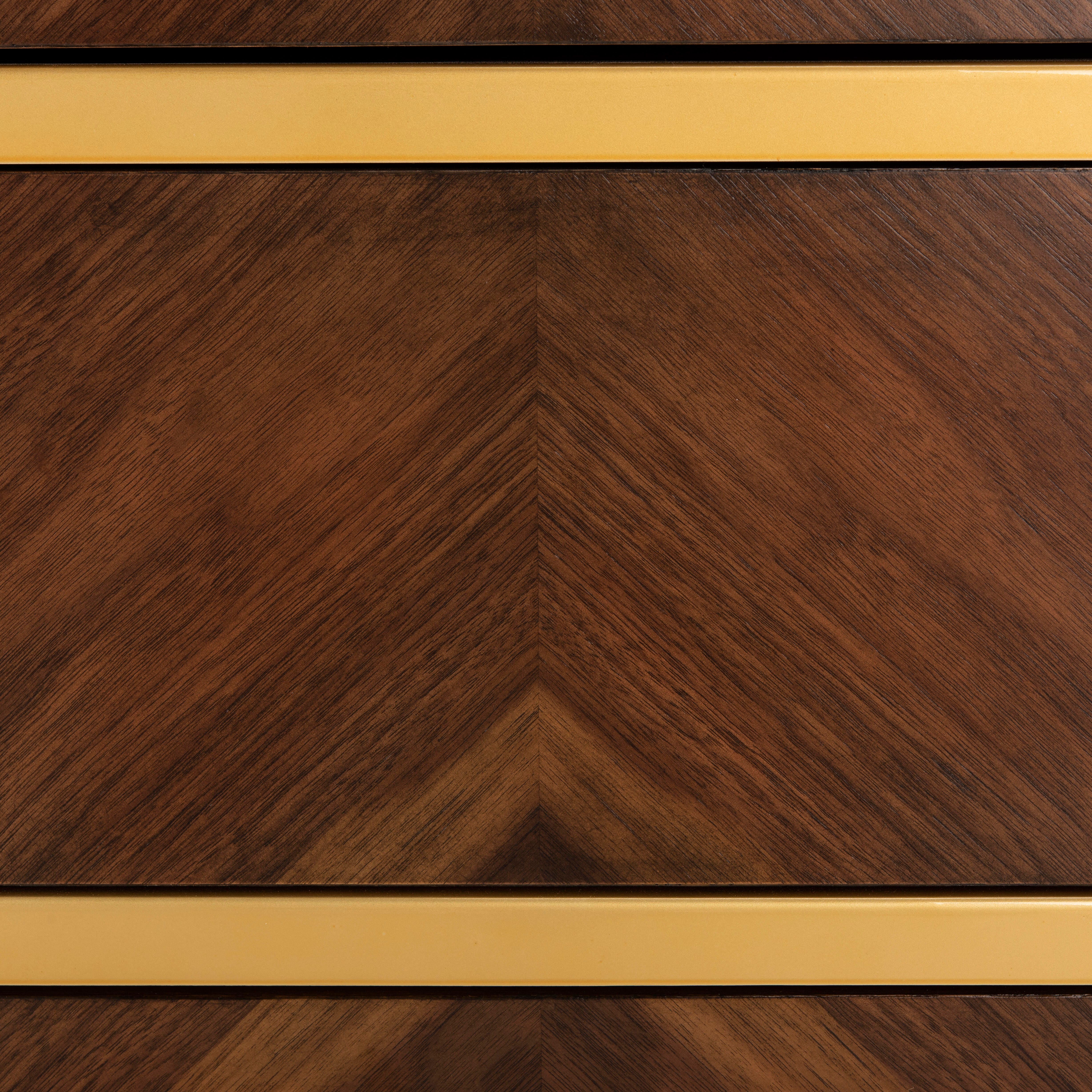 Select Color: Mahogany/Gold