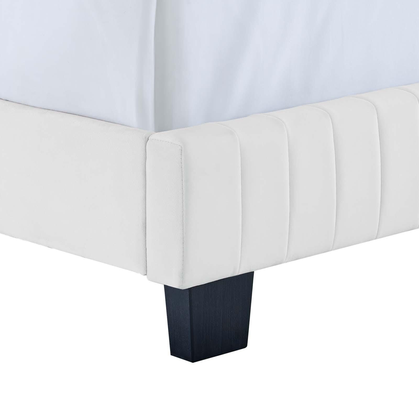 Celine Channel Tufted Velvet Queen Bed, , large