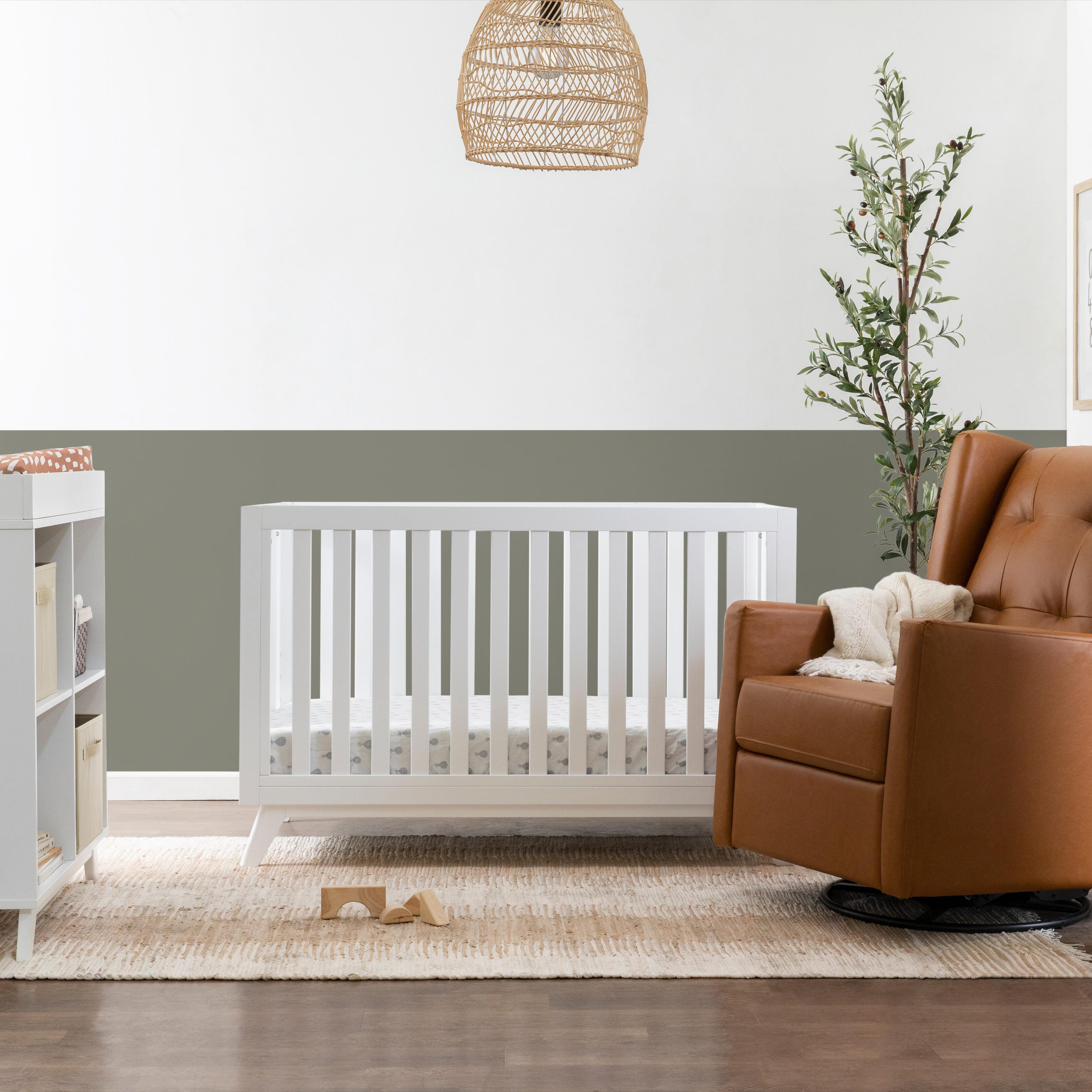 DaVinci Otto 3-in-1 Convertible Crib, White, large