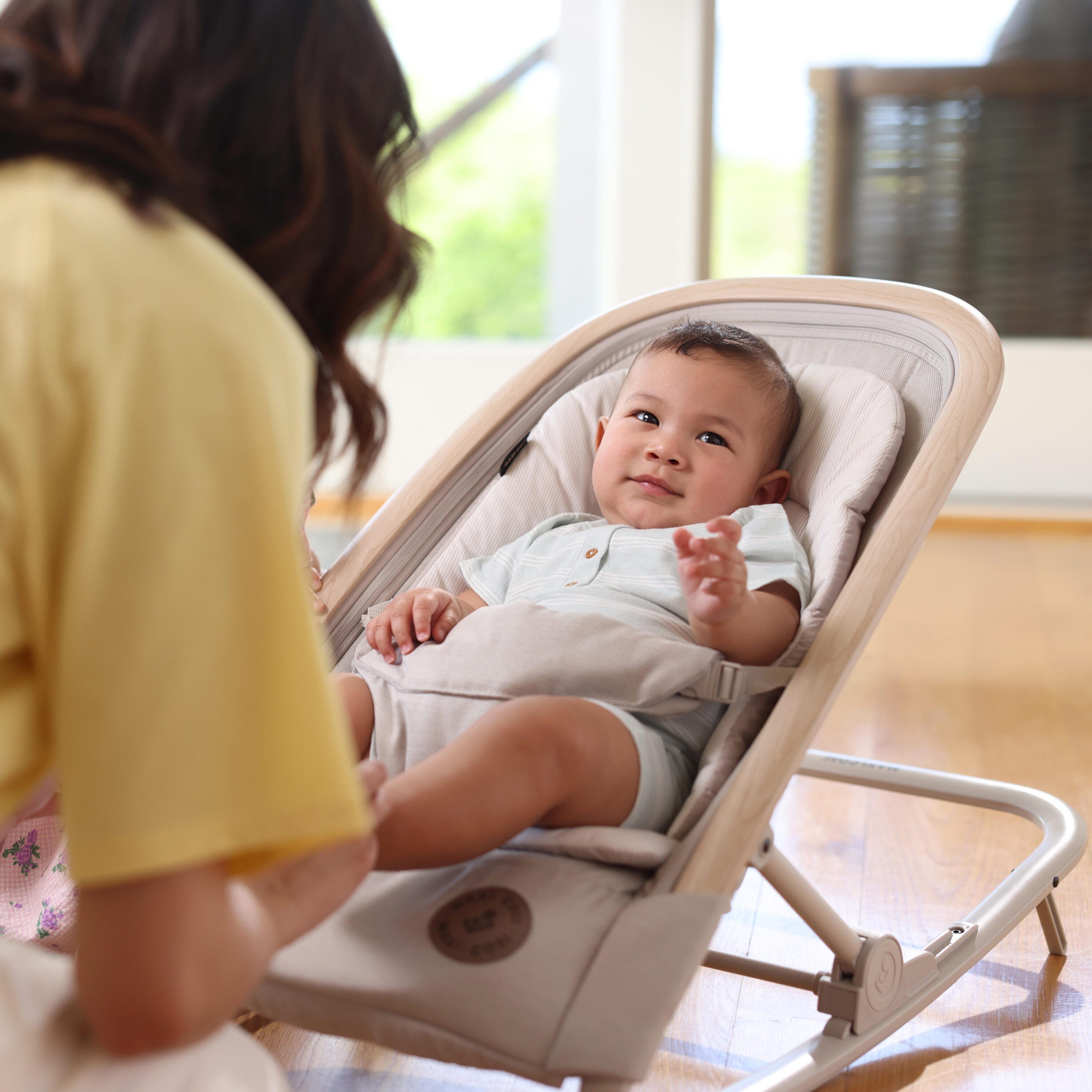 Maxi-Cosi Kori 2-in-1 Lightweight Rocker, Tan, large