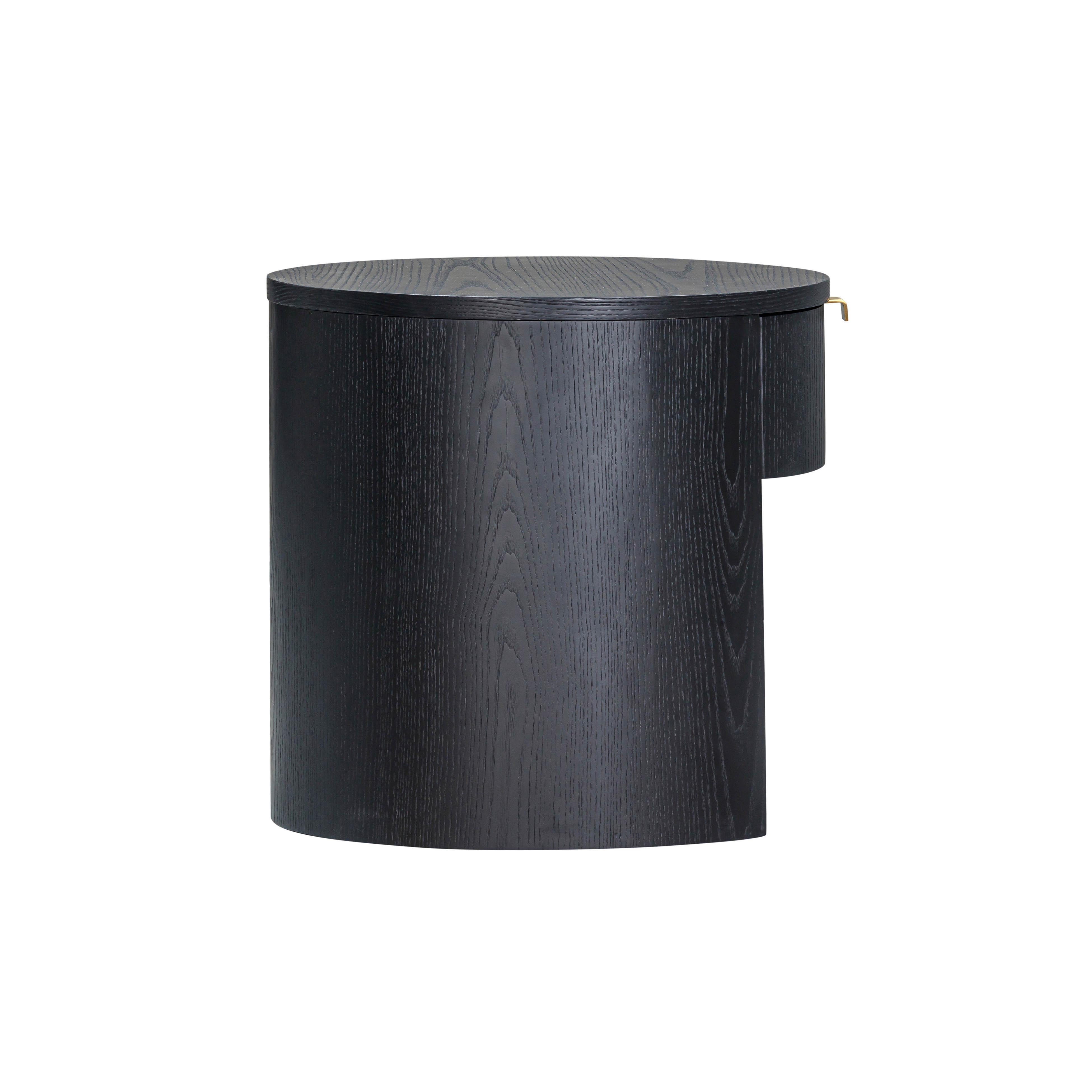 Tov Furniture Marlow 18" Round Nightstand, Black, large