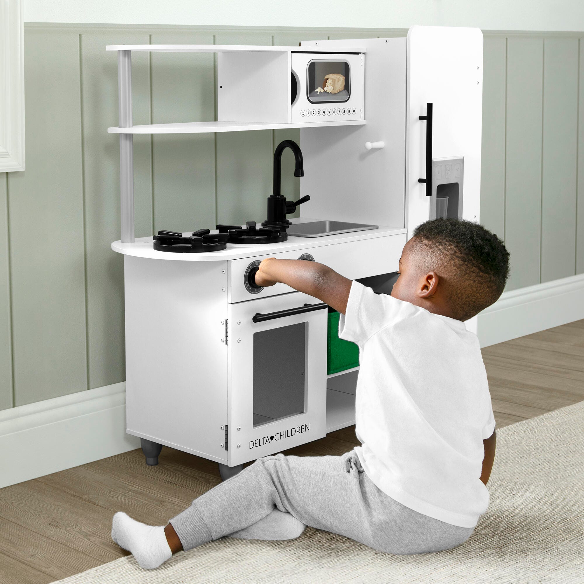 Delta Children Deluxe Modern Kitchen Playset, , large