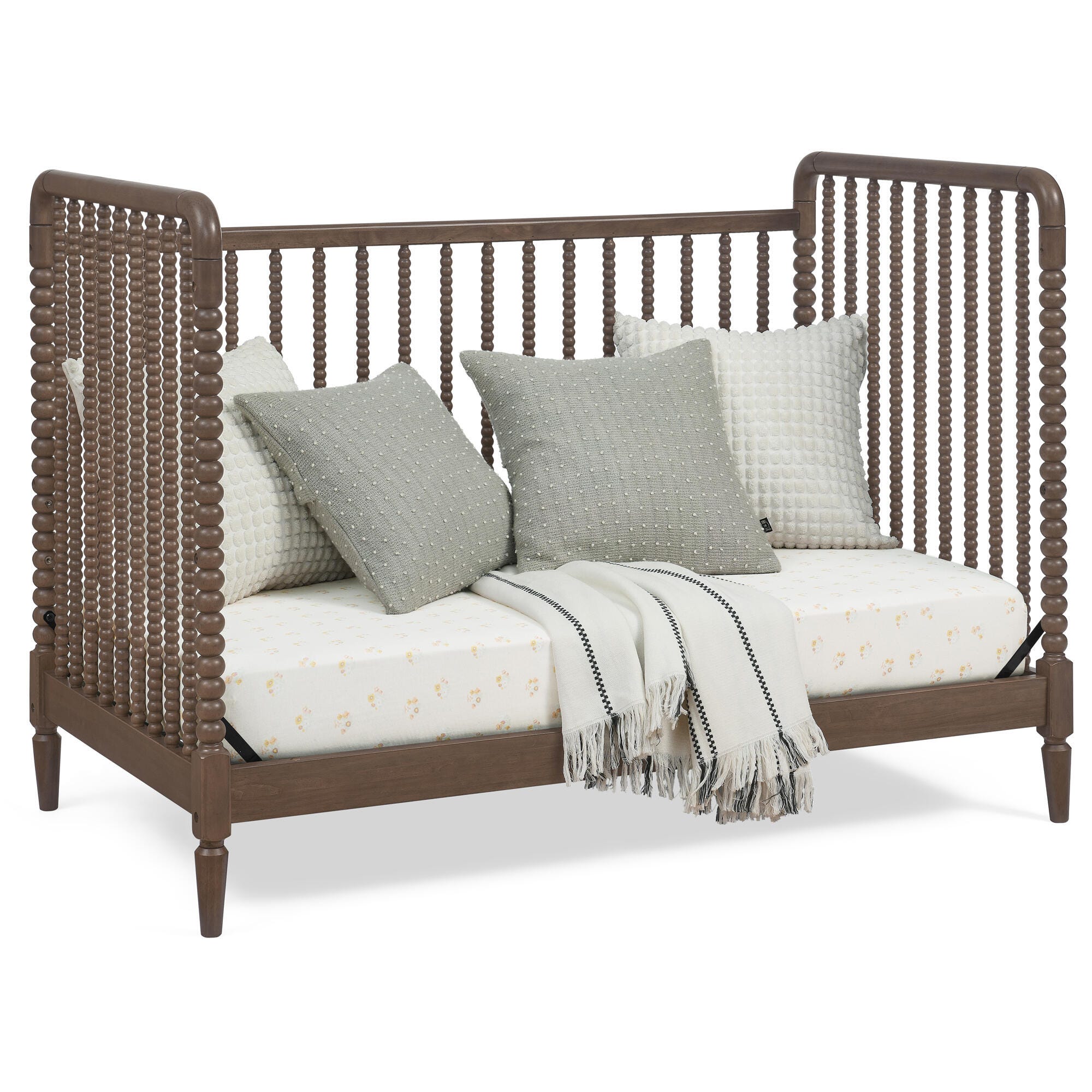 Delta Children Saint 4-in-1 Convertible Crib | Ashley