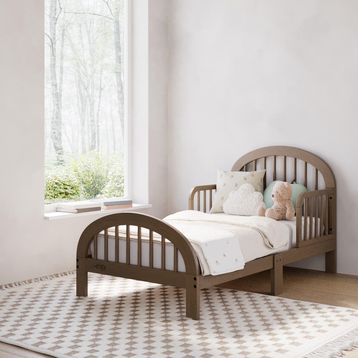 Graco Olivia Toddler Open Frame Bed | Ashley