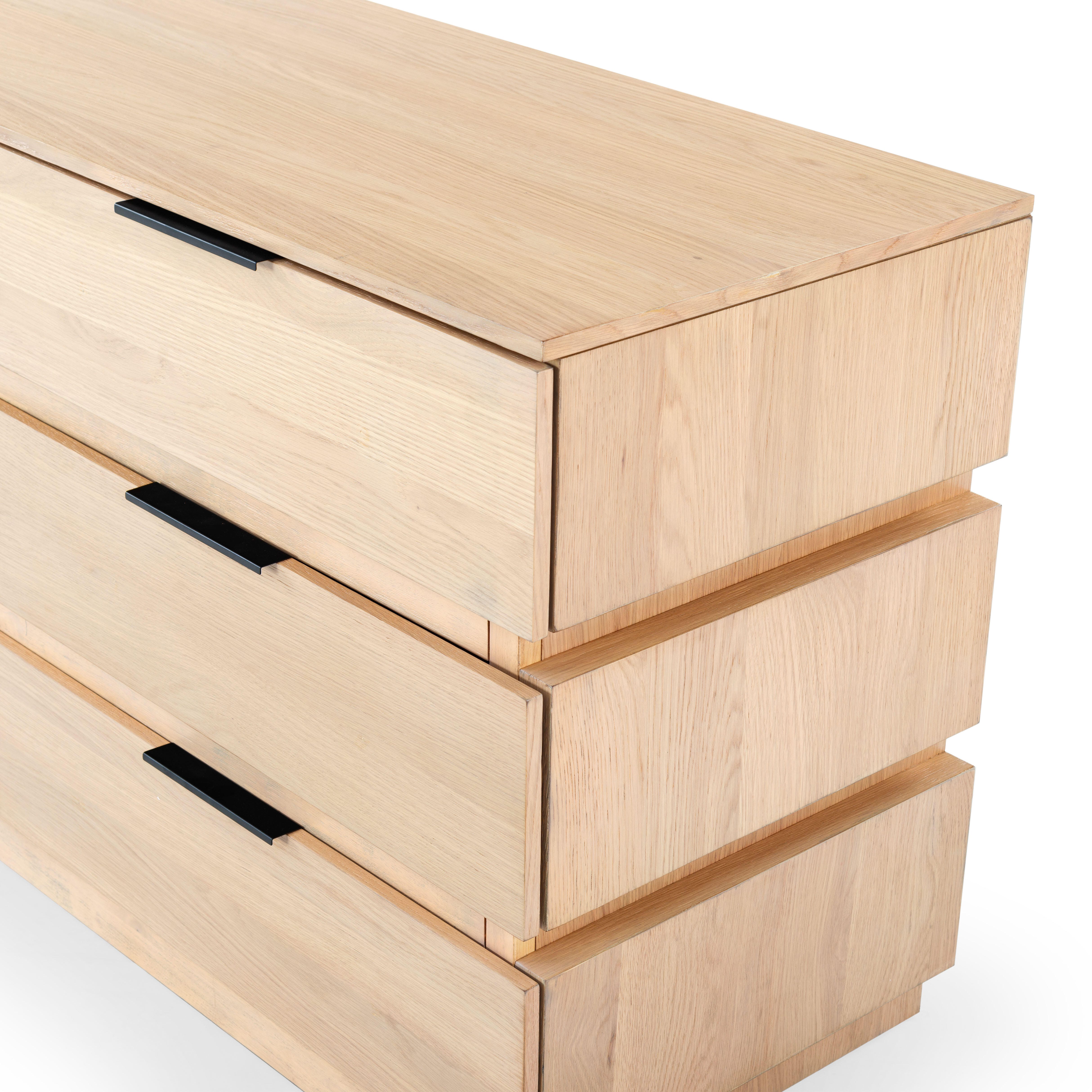Safavieh Titus 6 Drawer Dresser, Oak, large