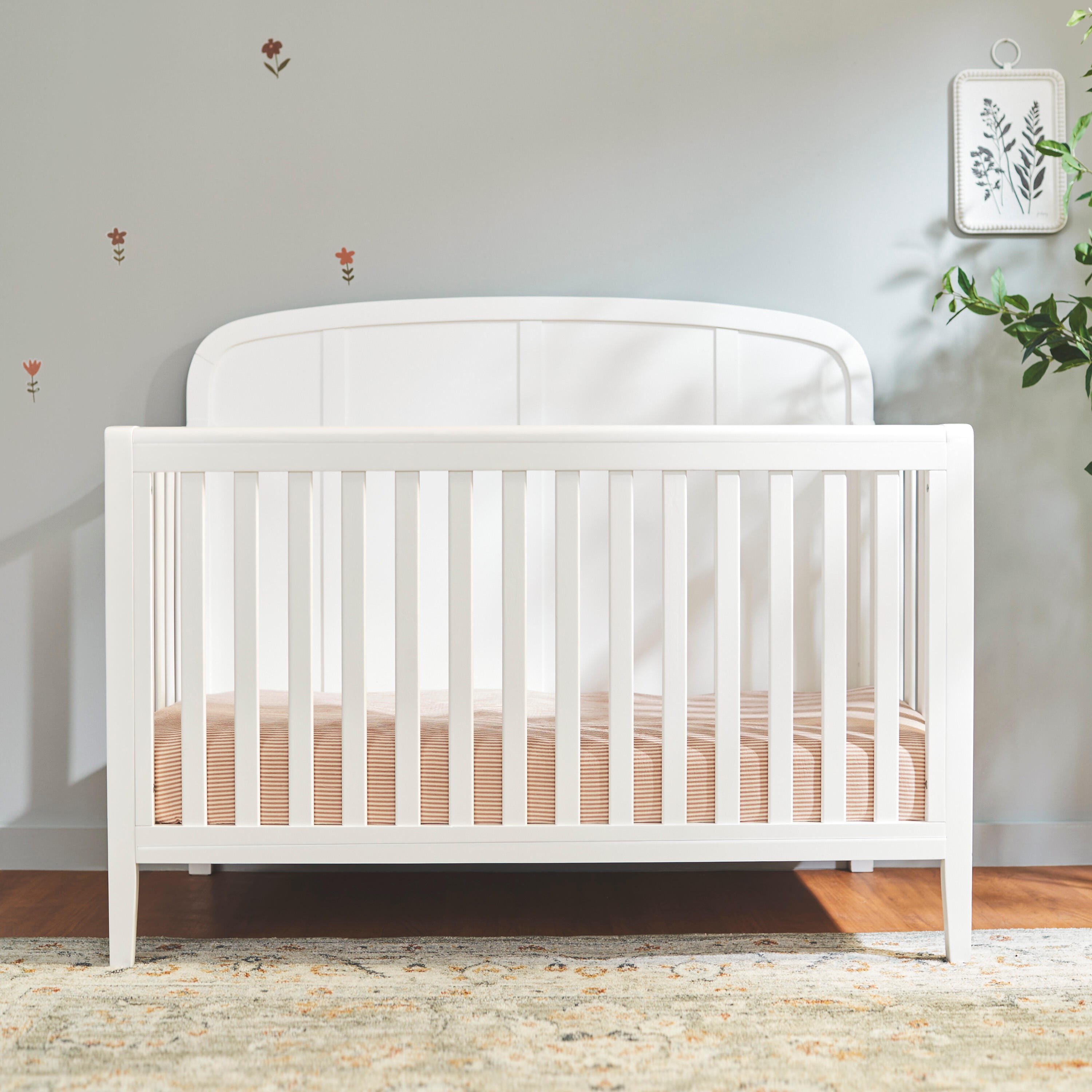 Little Seeds Briar 6-in-1 Convertible Crib, , rollover