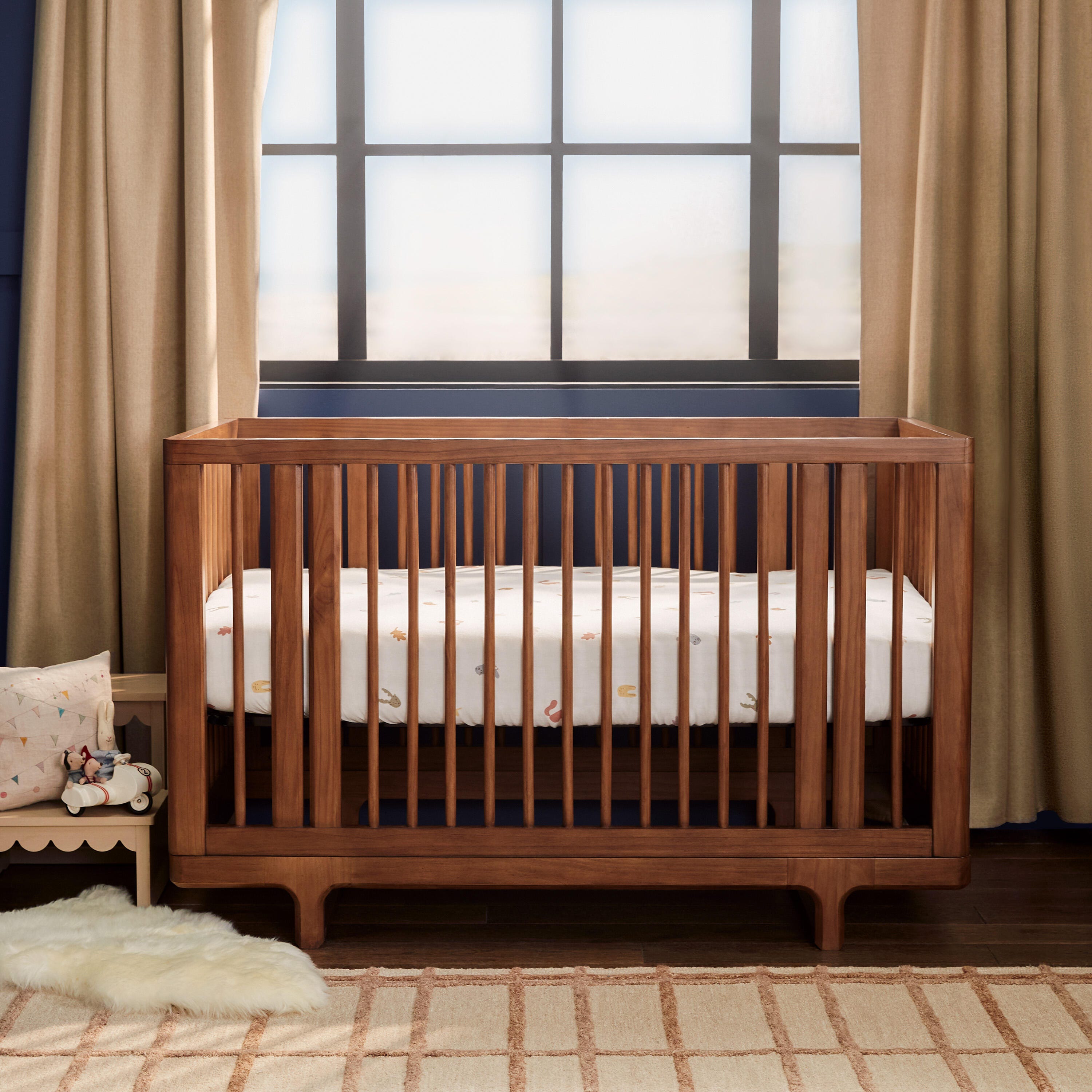 Maxi Cosi Embraced Forms 4-in-1 Convertible Crib, , rollover