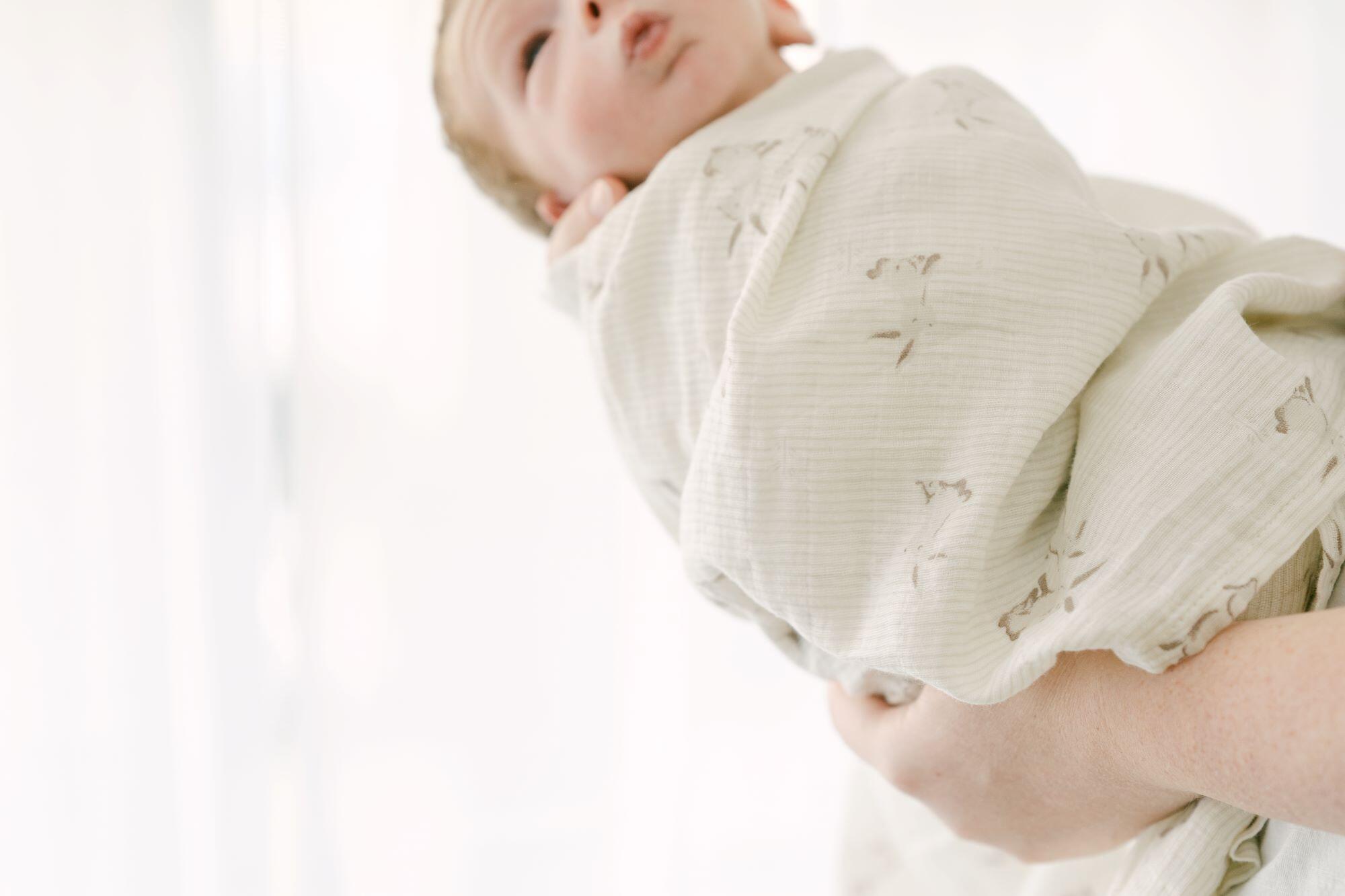 Crane Baby Avery Swaddle Wrap, , large