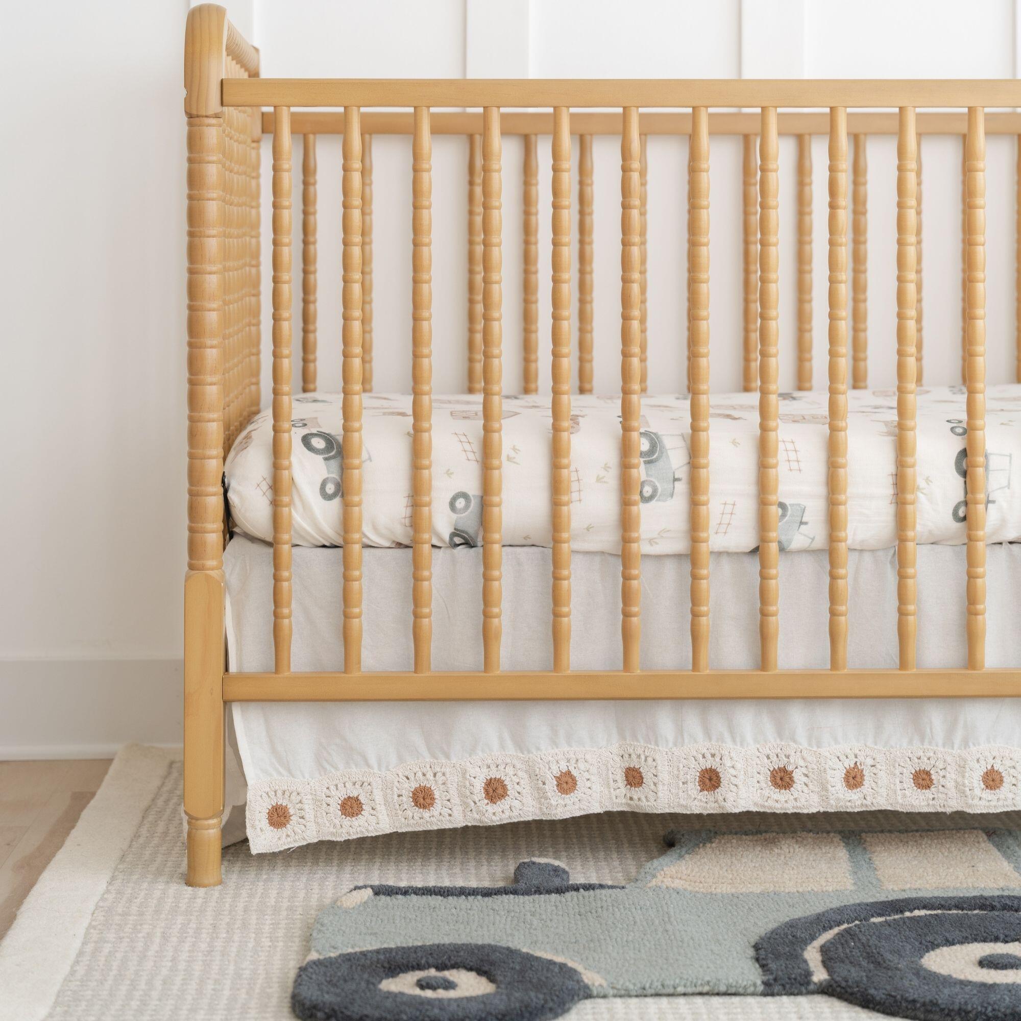 Crane Baby Charlie 2' x 3' Area Rug, , rollover