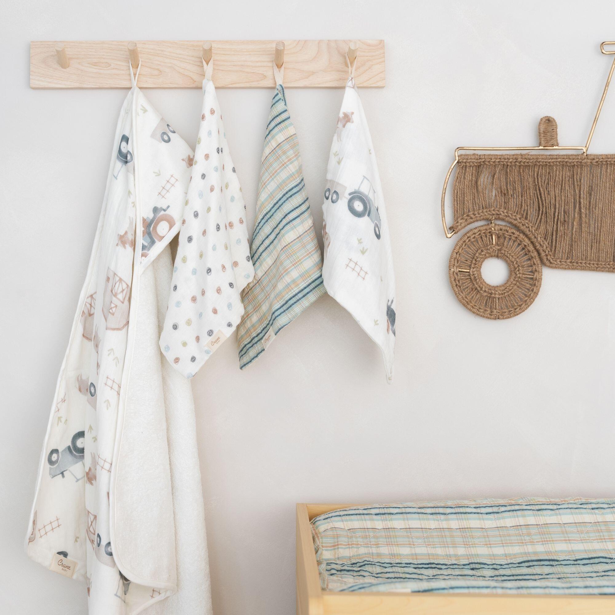 Crane Baby Charlie Baby Bath Towel and Wash Cloth (Set of 3), , rollover