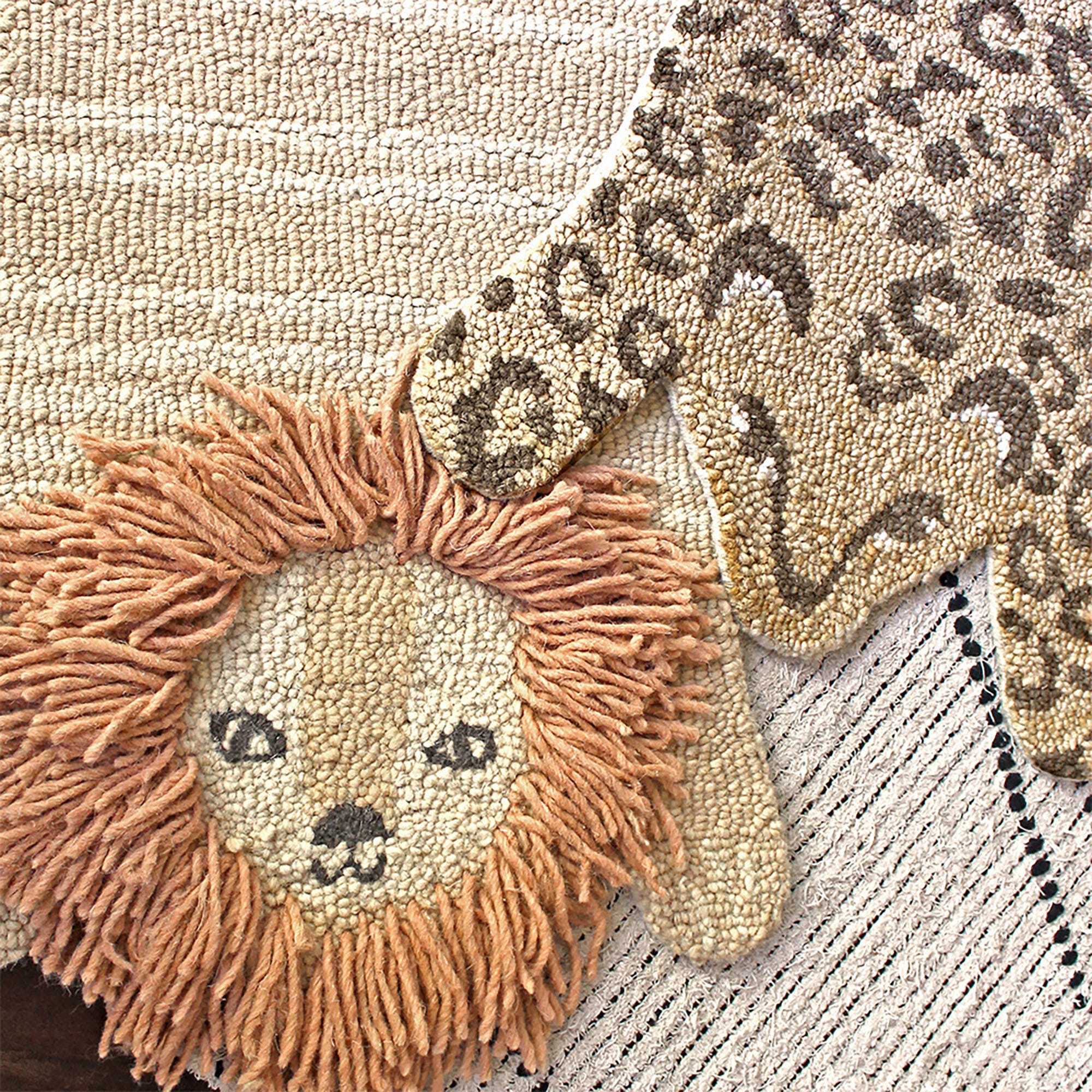 Crane Baby Leopard 2' x 3' Area Rug, , large