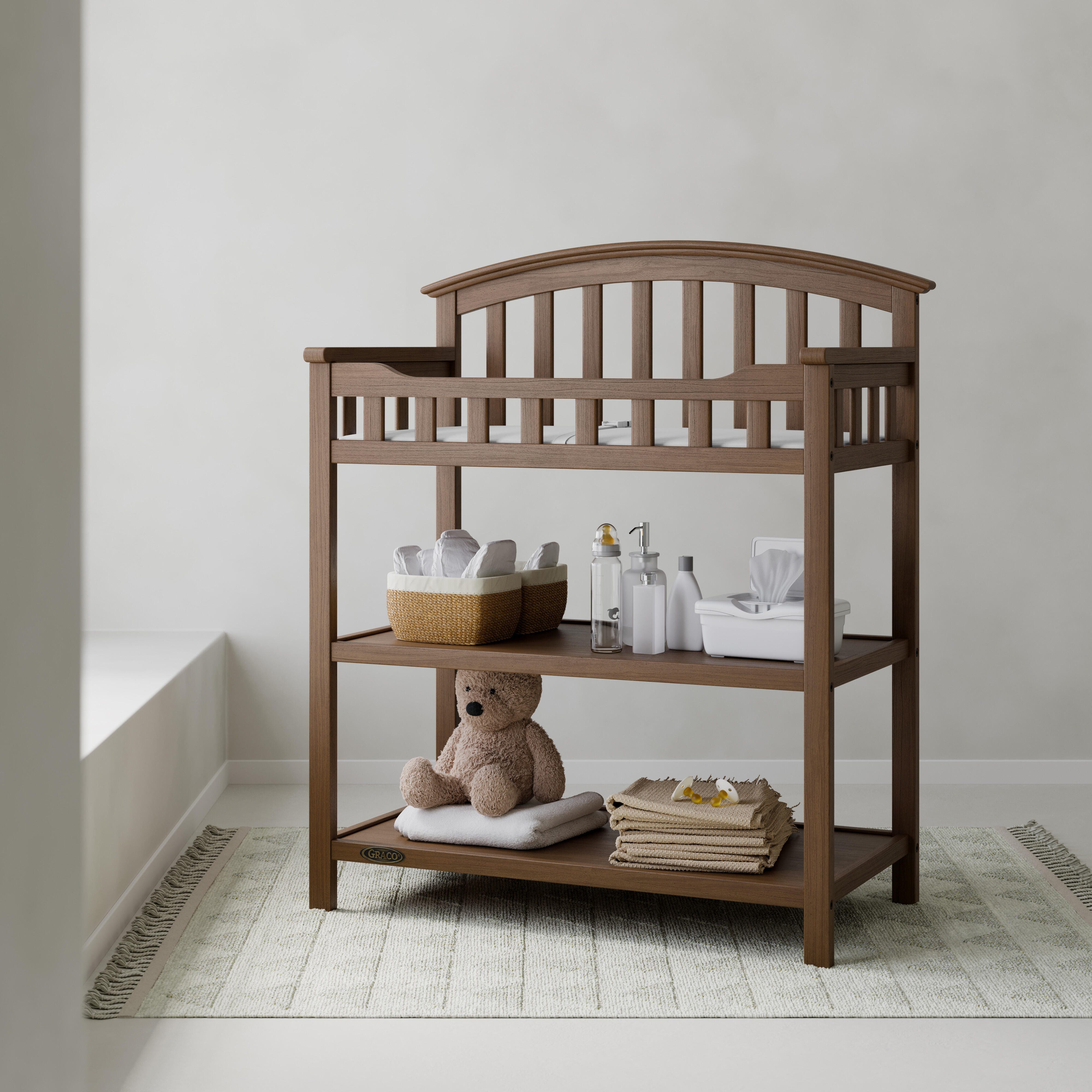 Graco Changing Table, Hazelnut, large