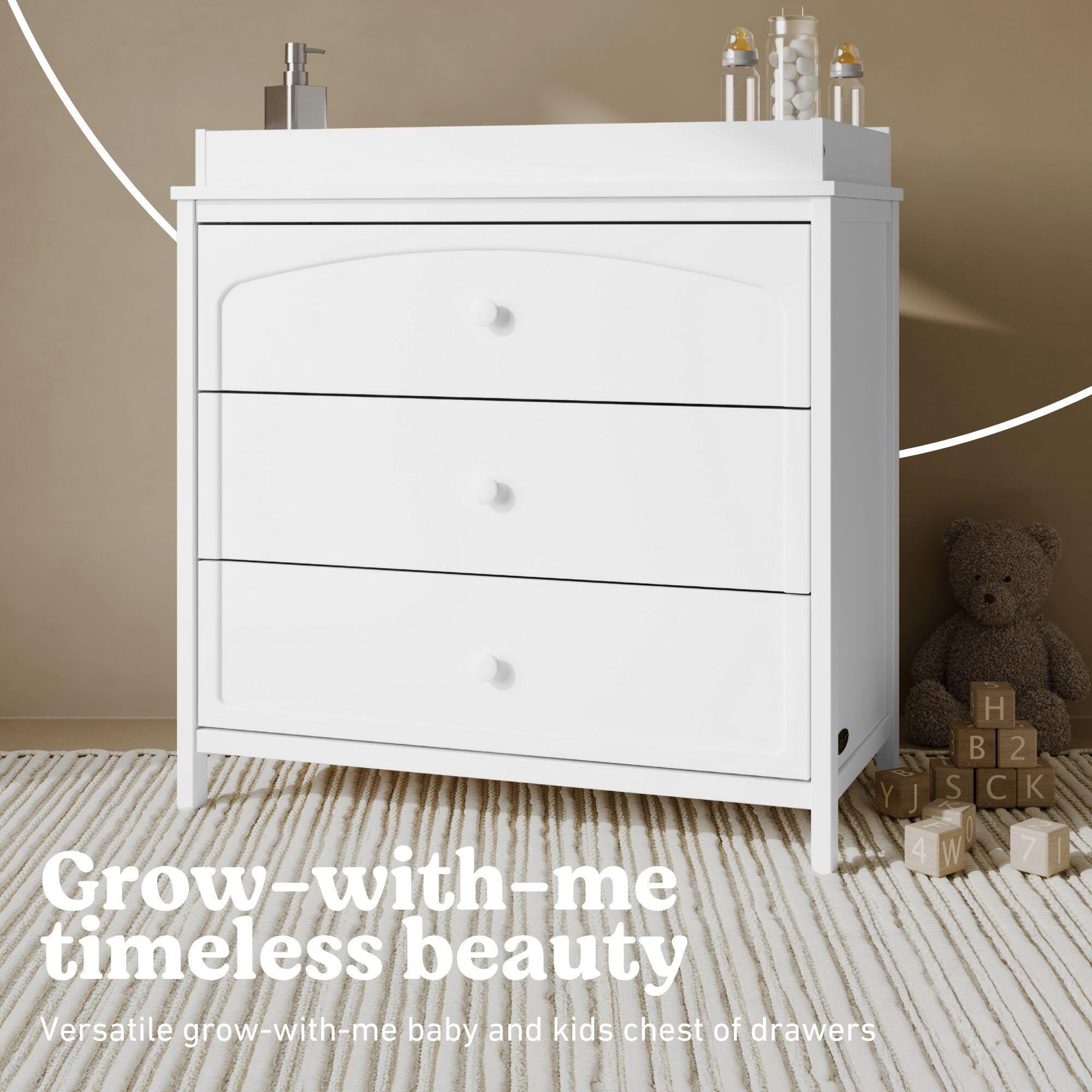 Graco Olivia 3 Drawer Chest with Changing Topper, White, large