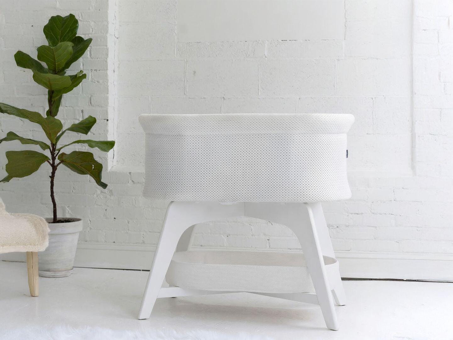 TruBliss Evi Smart Bedside Bassinet, White, large