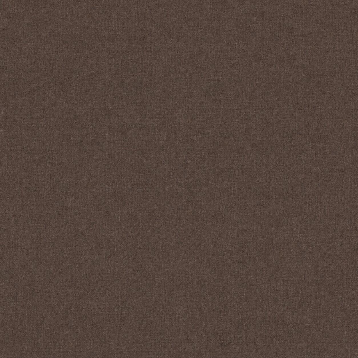 Swatch color Dark Brown , product with this swatch is currently selected