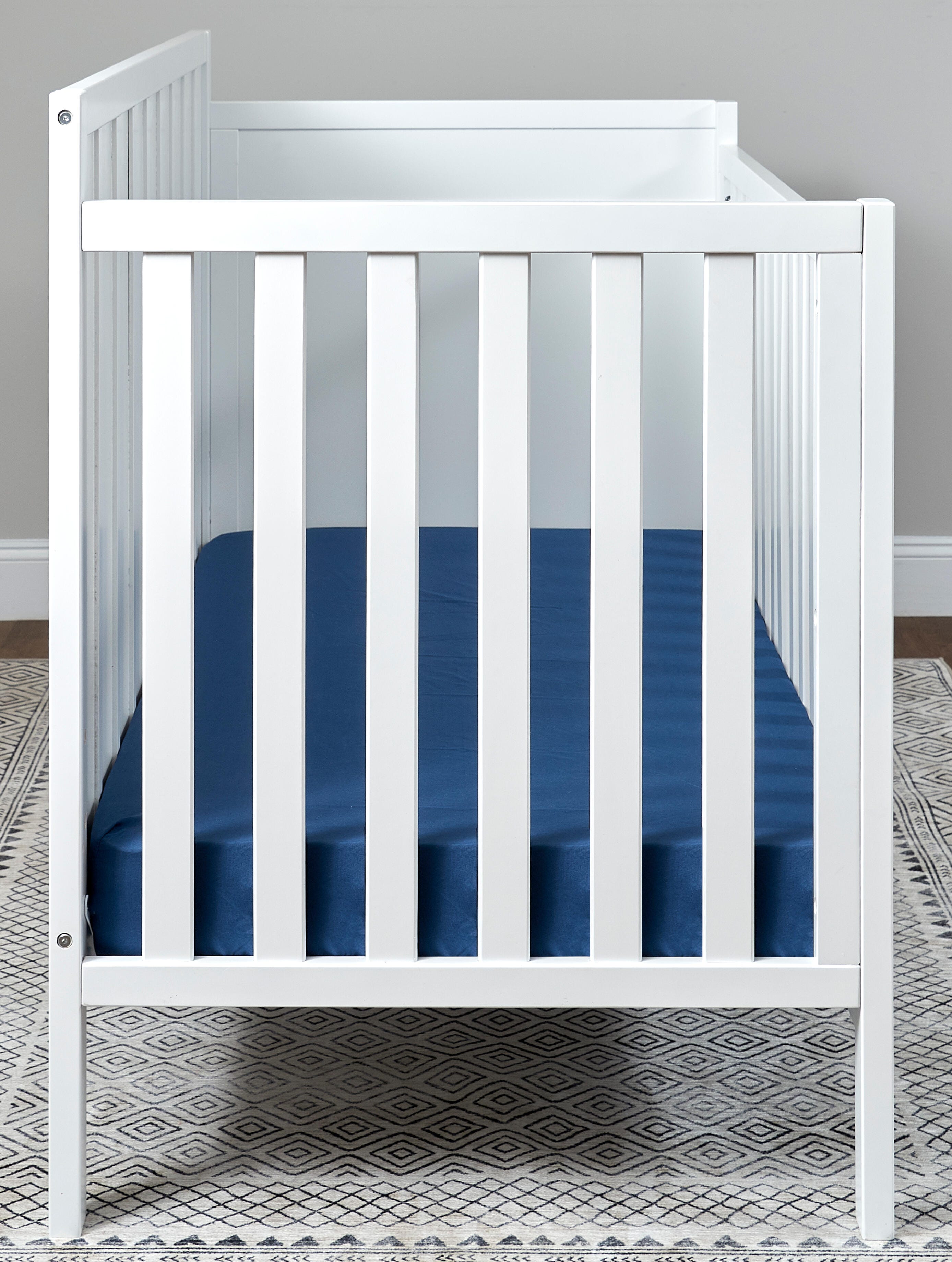 Sorelle Furniture Essex Crib and Changer, White, large