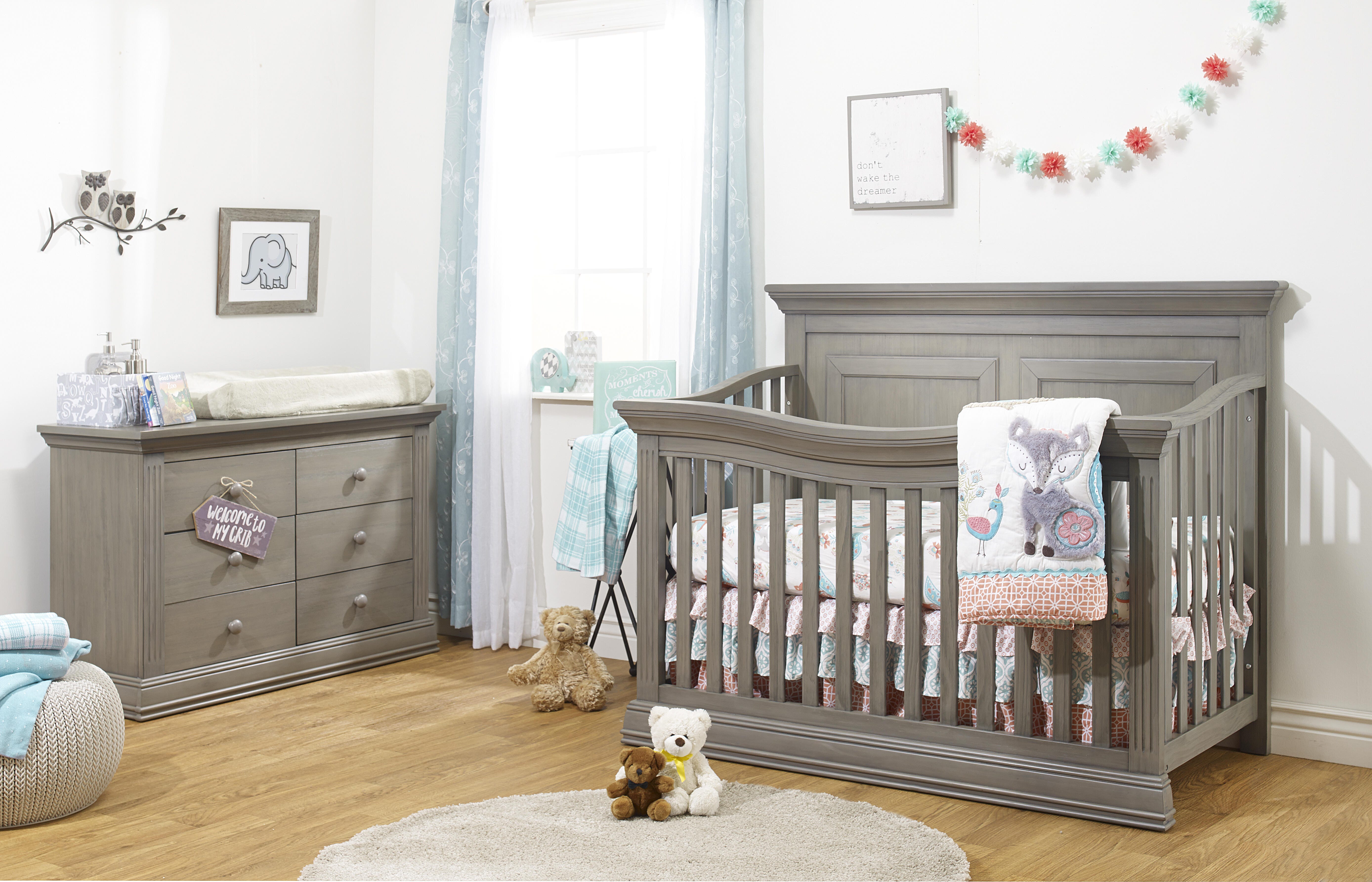 Sorelle Furniture Paxton 4-in-1 Convertible Crib, Heritage Gray, rollover