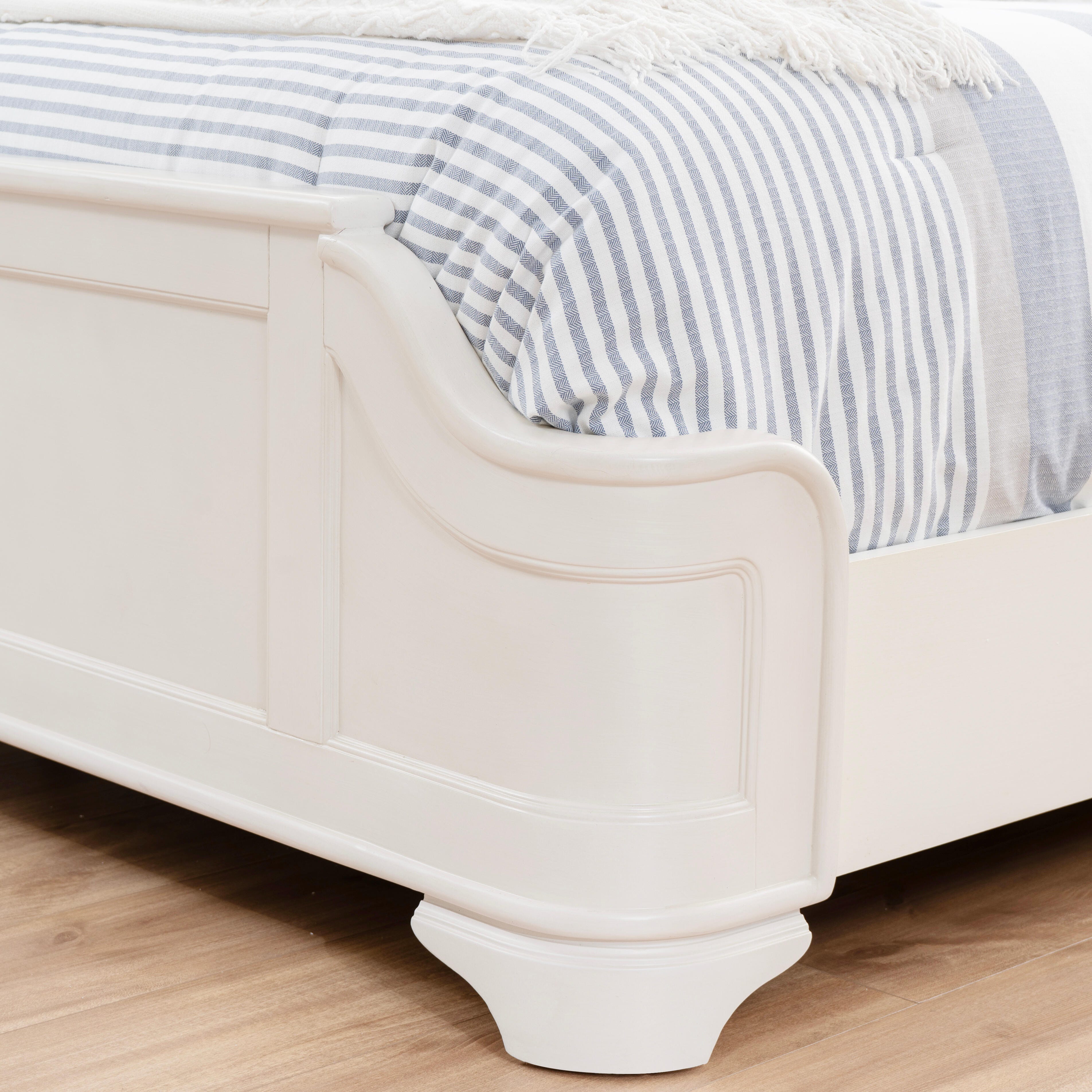 Linon Nori Queen Panel Bed, White, large
