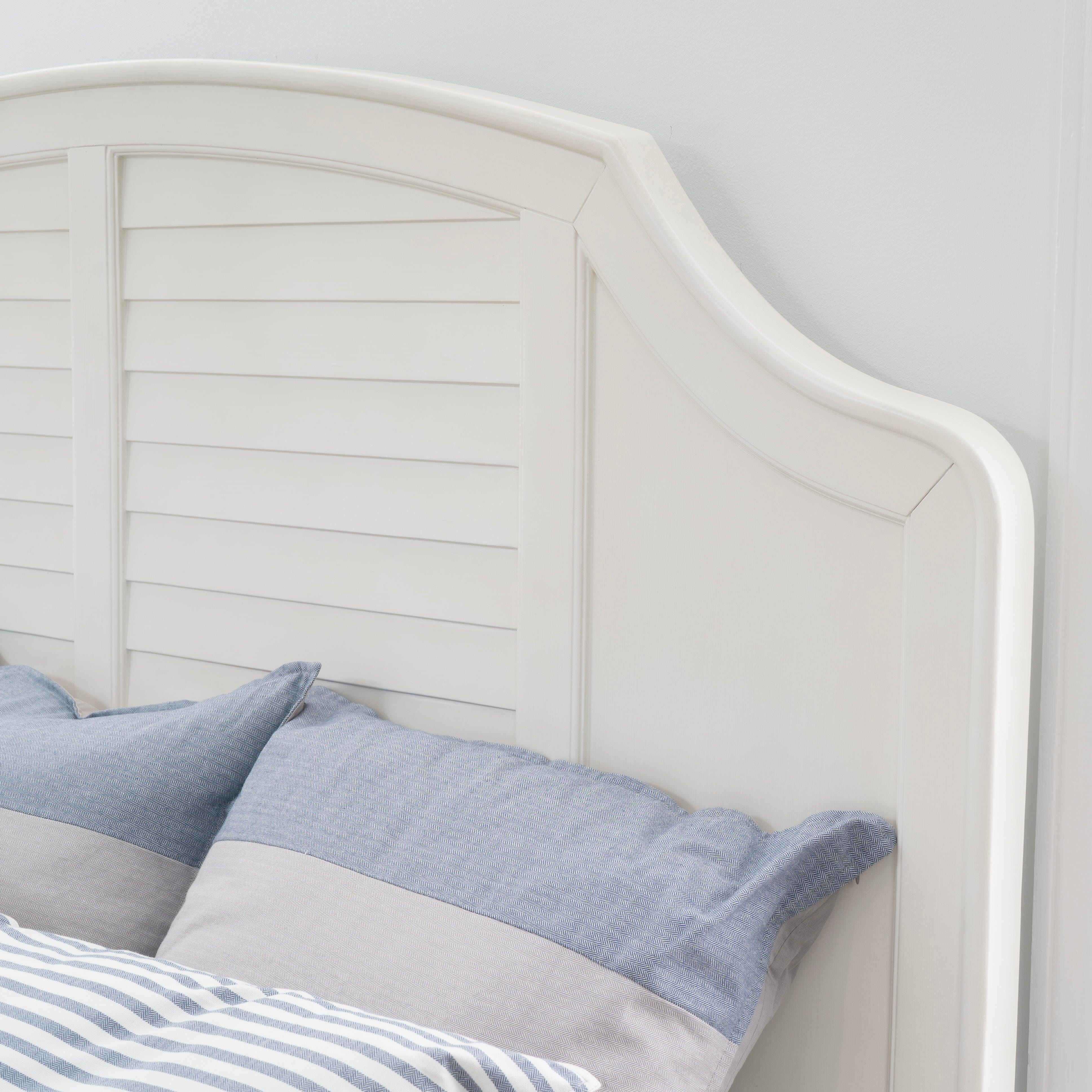Linon Nori Queen Panel Bed, White, large