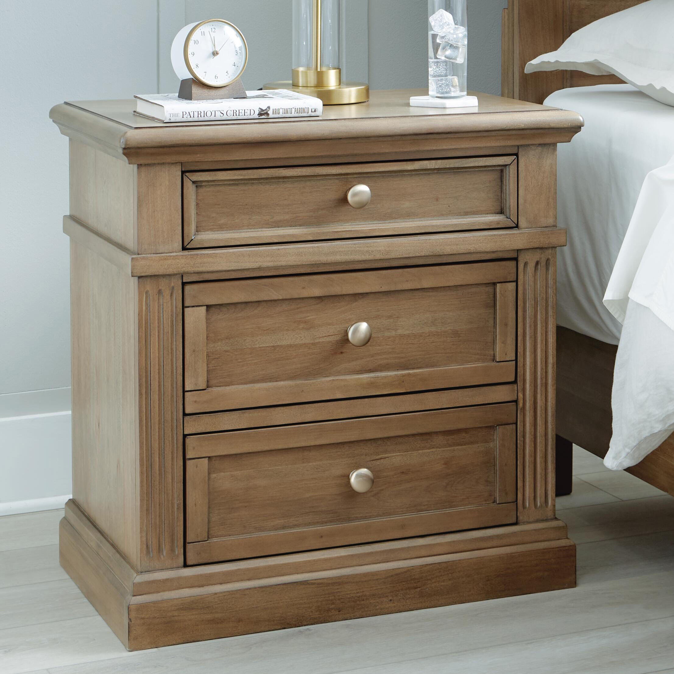 Mylarken Nightstand, , large