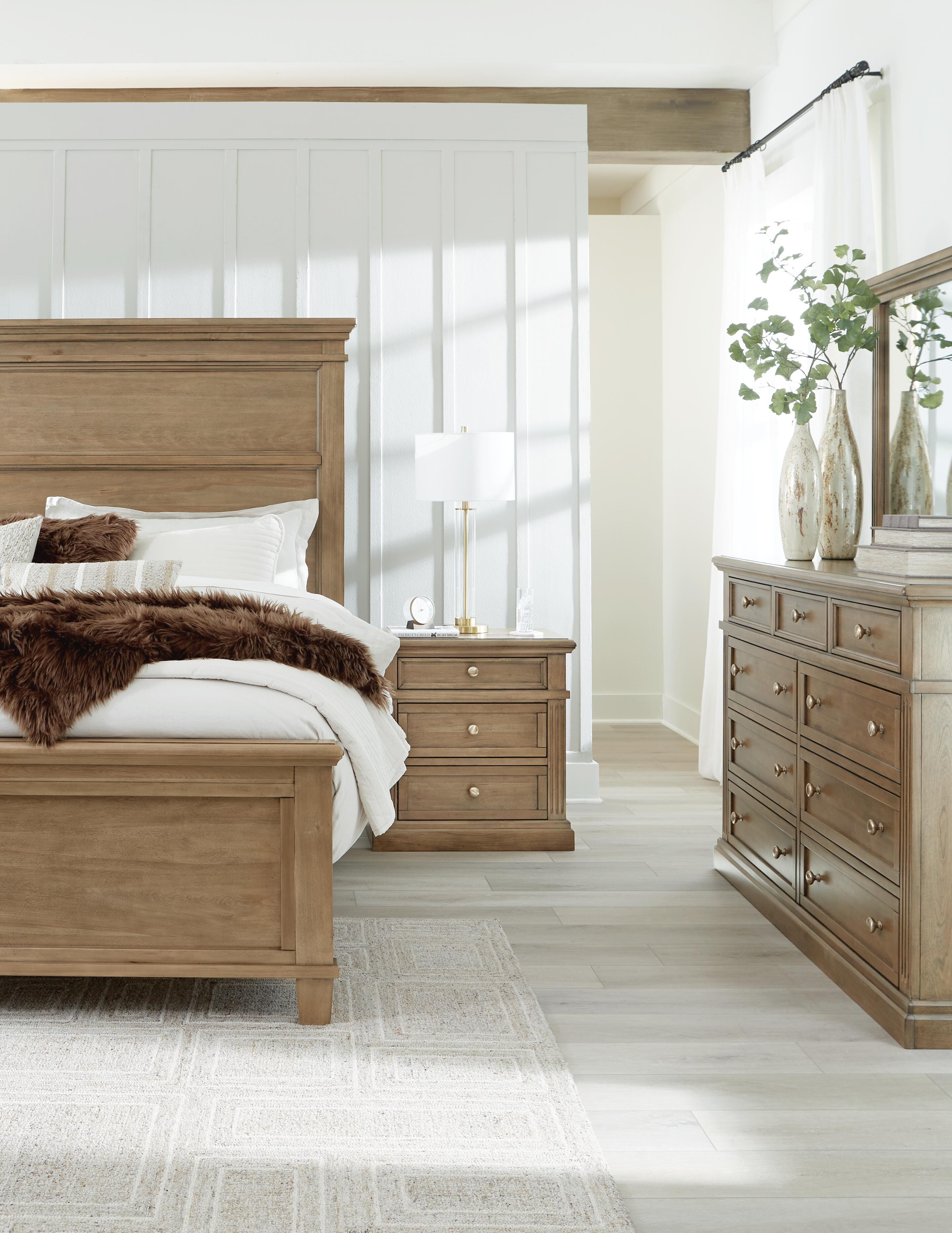 Mylarken Queen Panel Bed with Dresser and Nightstand, Brown, large