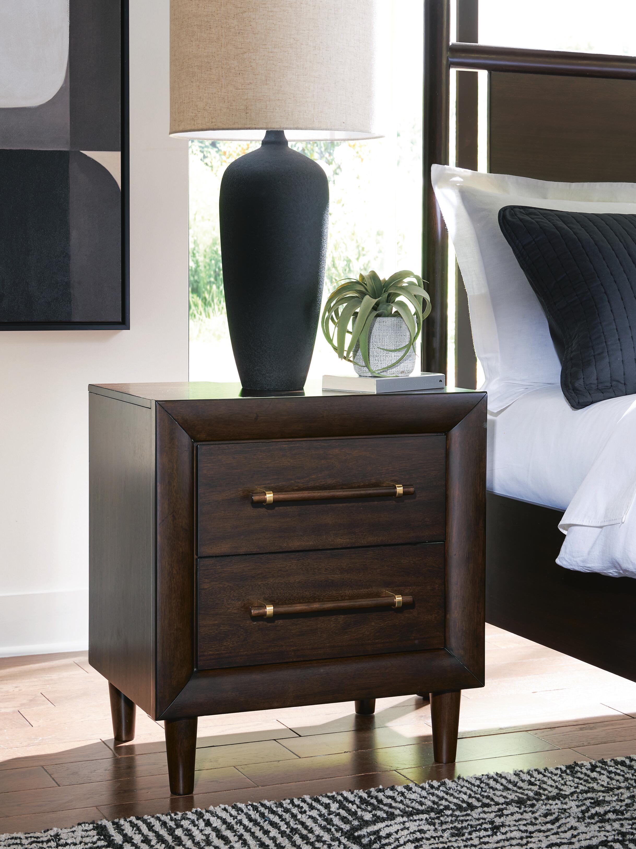 Dantenton Nightstand - image 1