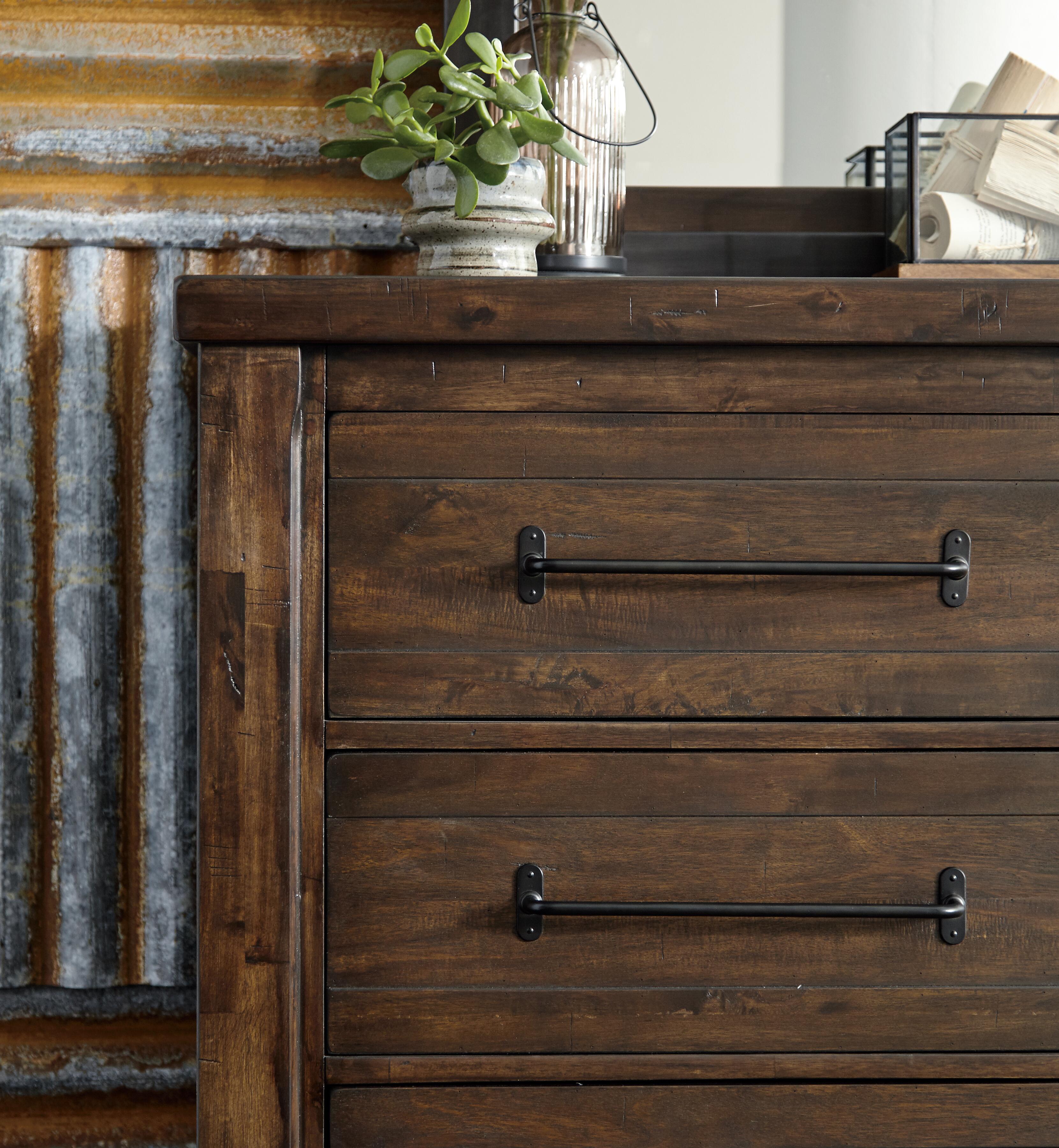 Starmore Dresser and Mirror - image 5