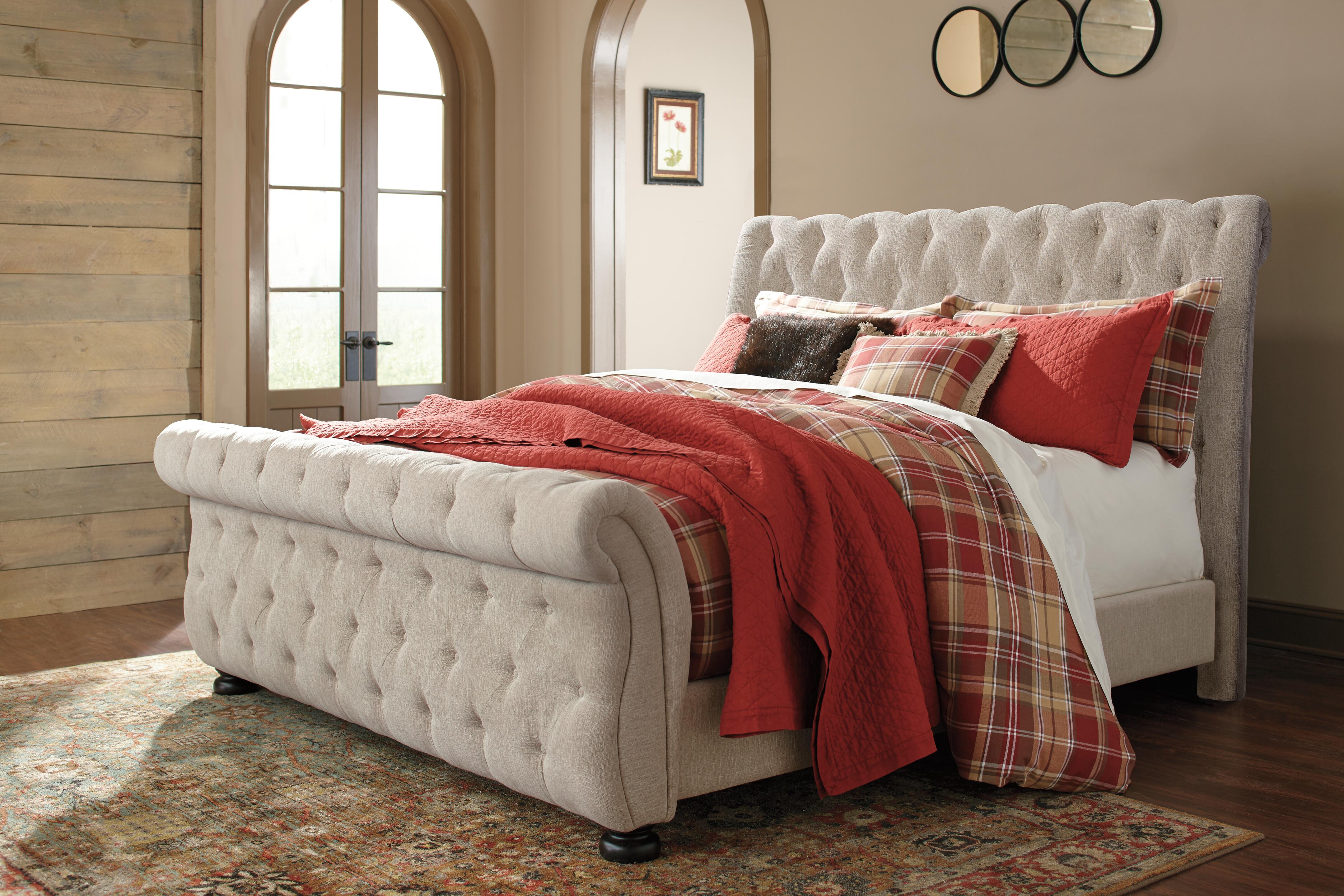 Willenburg Queen Upholstered Sleigh Bed - image 5