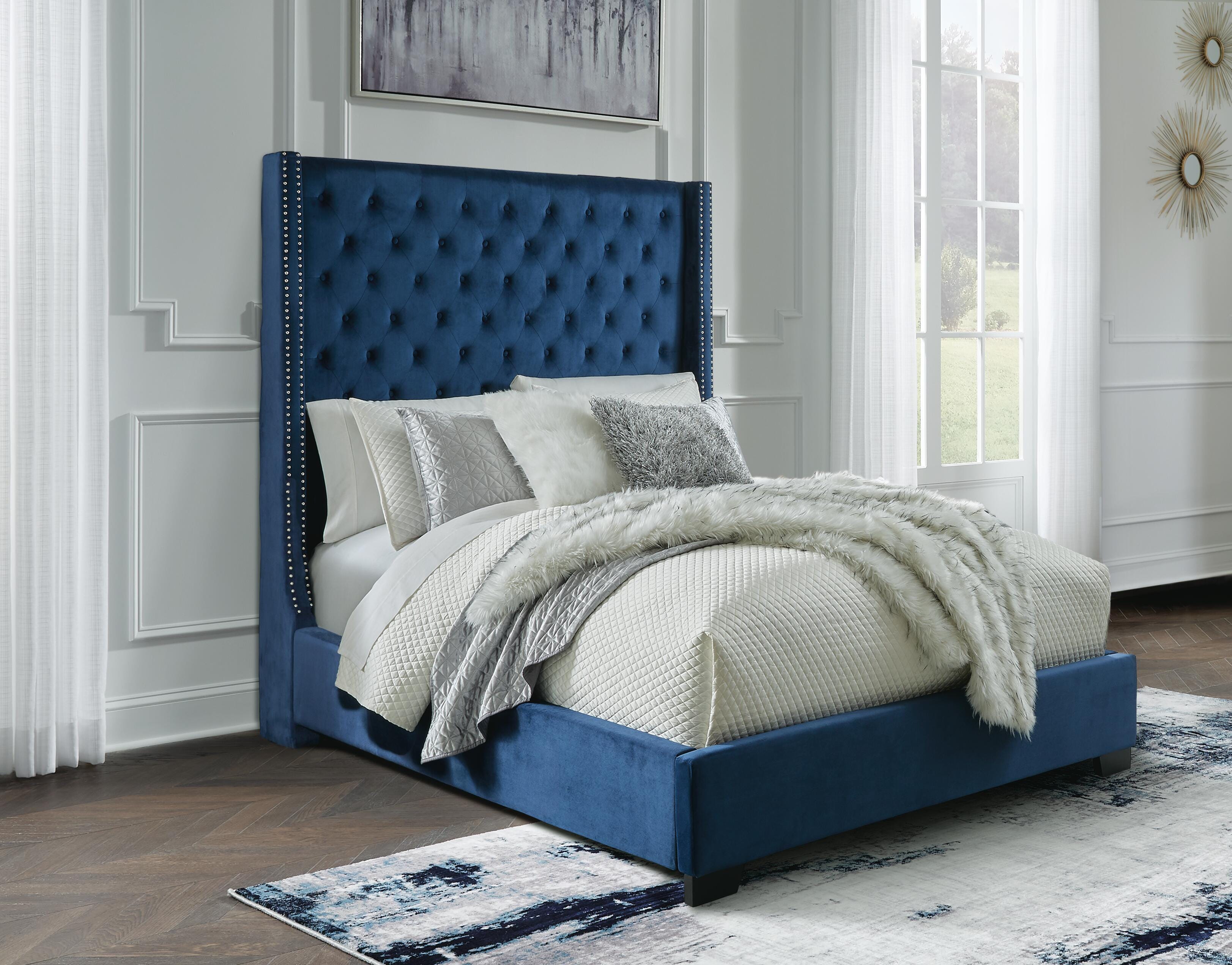Coralayne Queen Velvet Upholstered Bed with Faux Diamond Tufting
