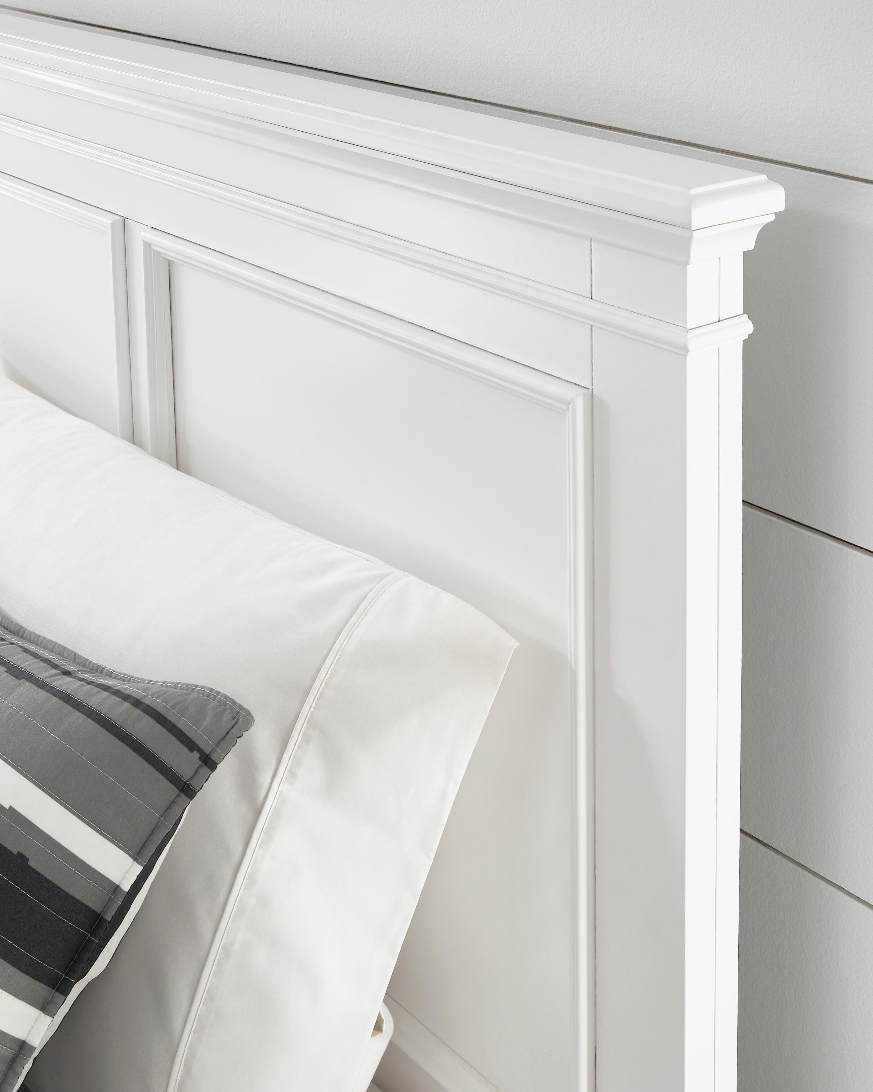 Fortman Twin Panel Bed - image 9