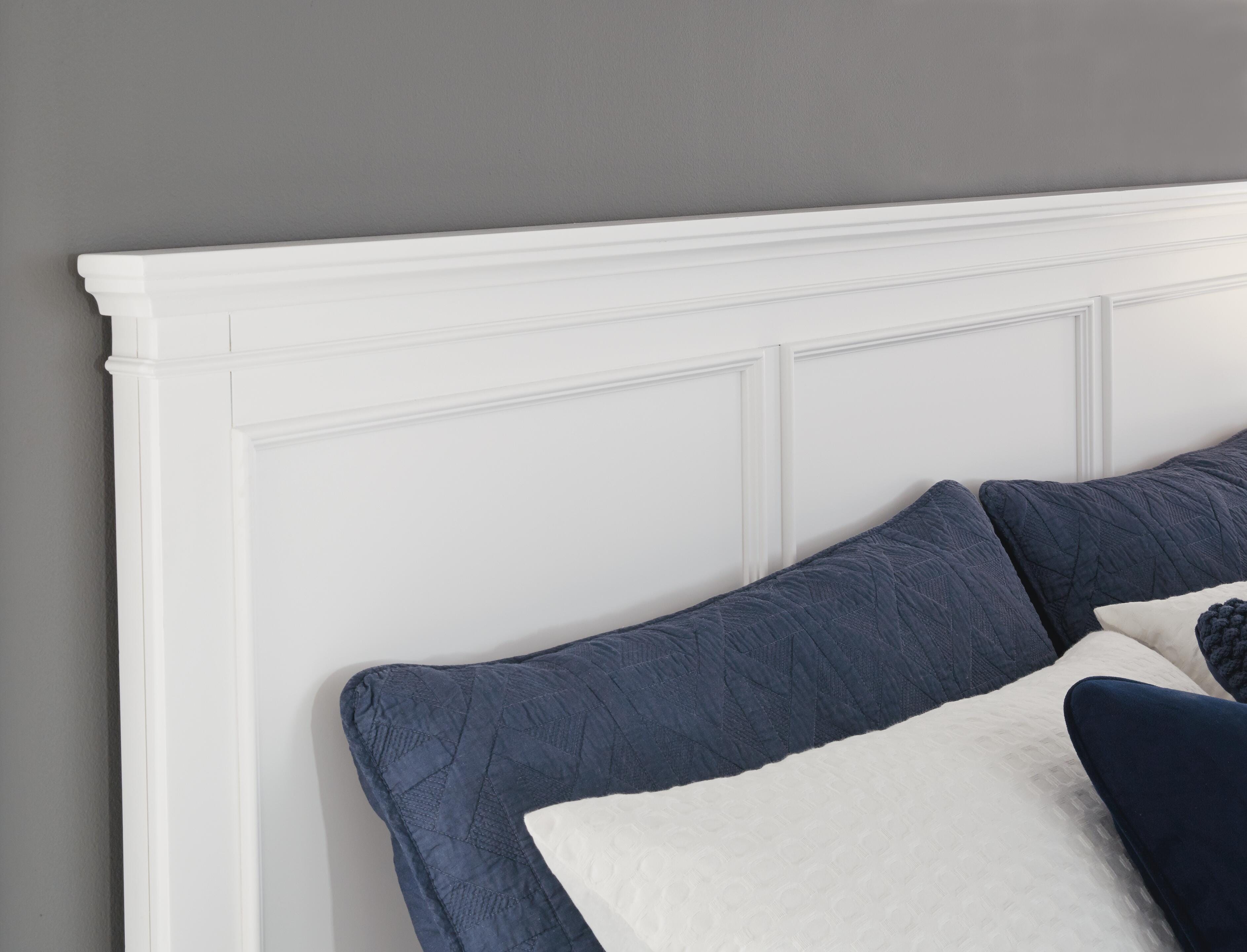 Fortman King Panel Bed - image 9