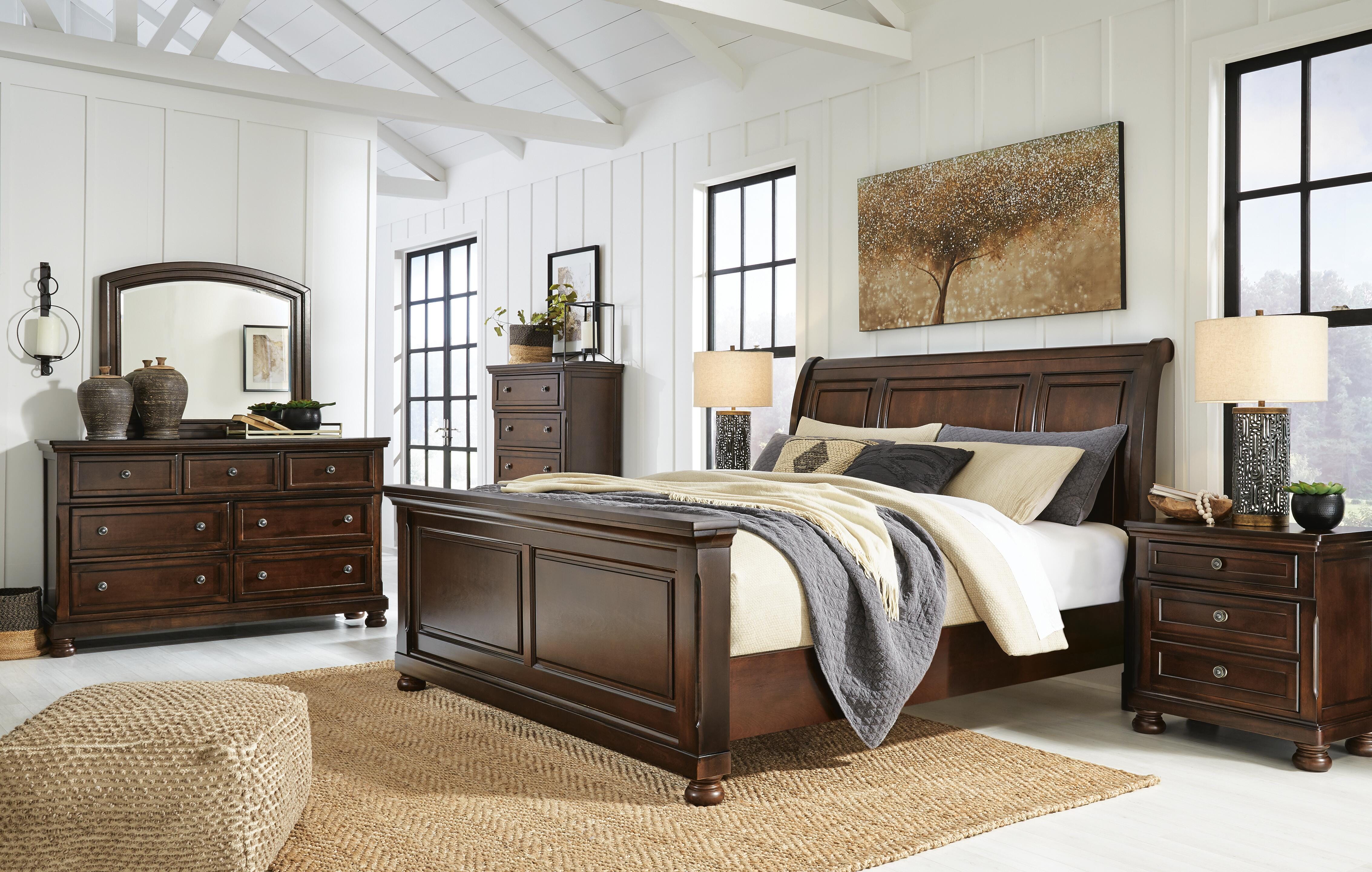 Porter Chest of Drawers - image 7