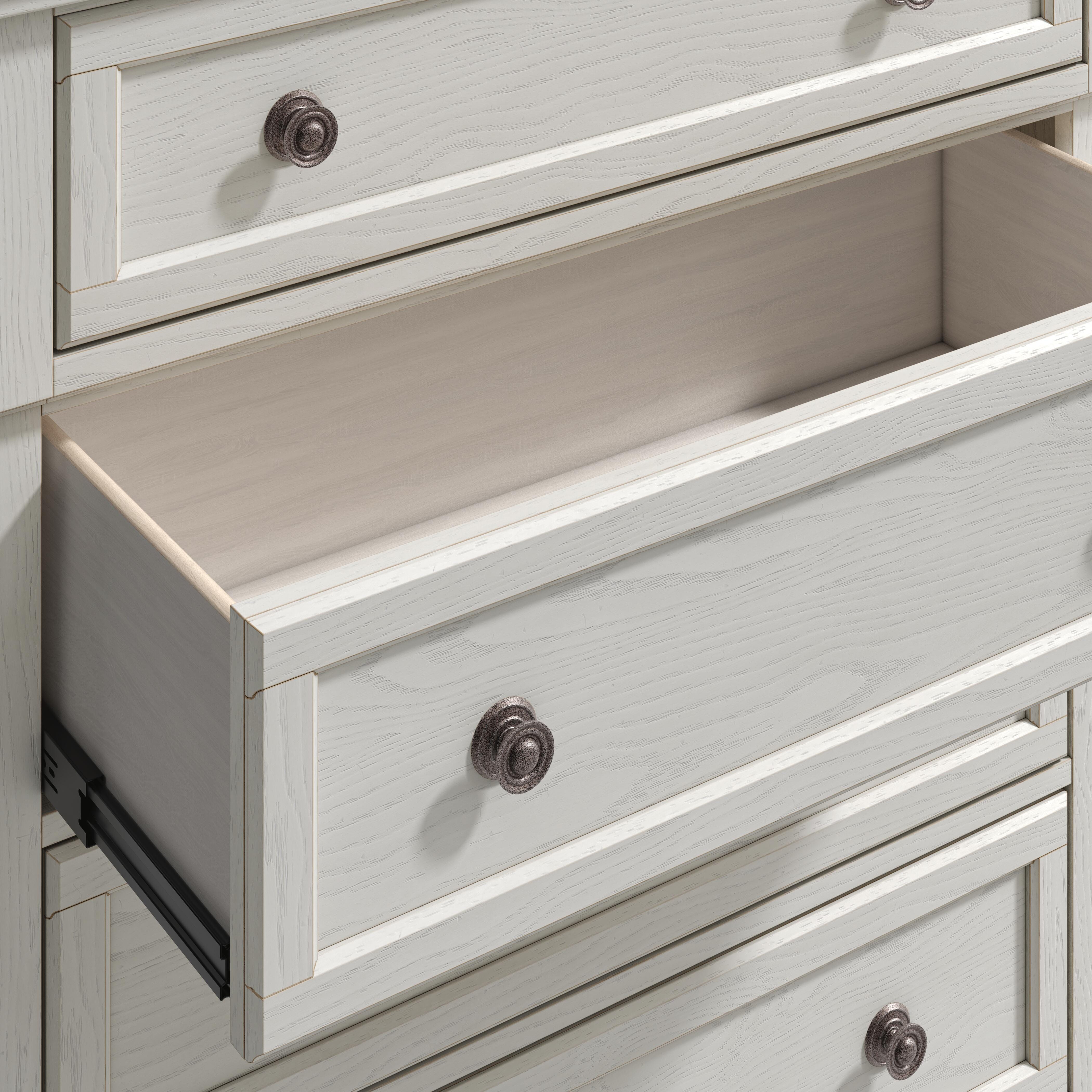 Robbinsdale Chest of Drawers - image 6