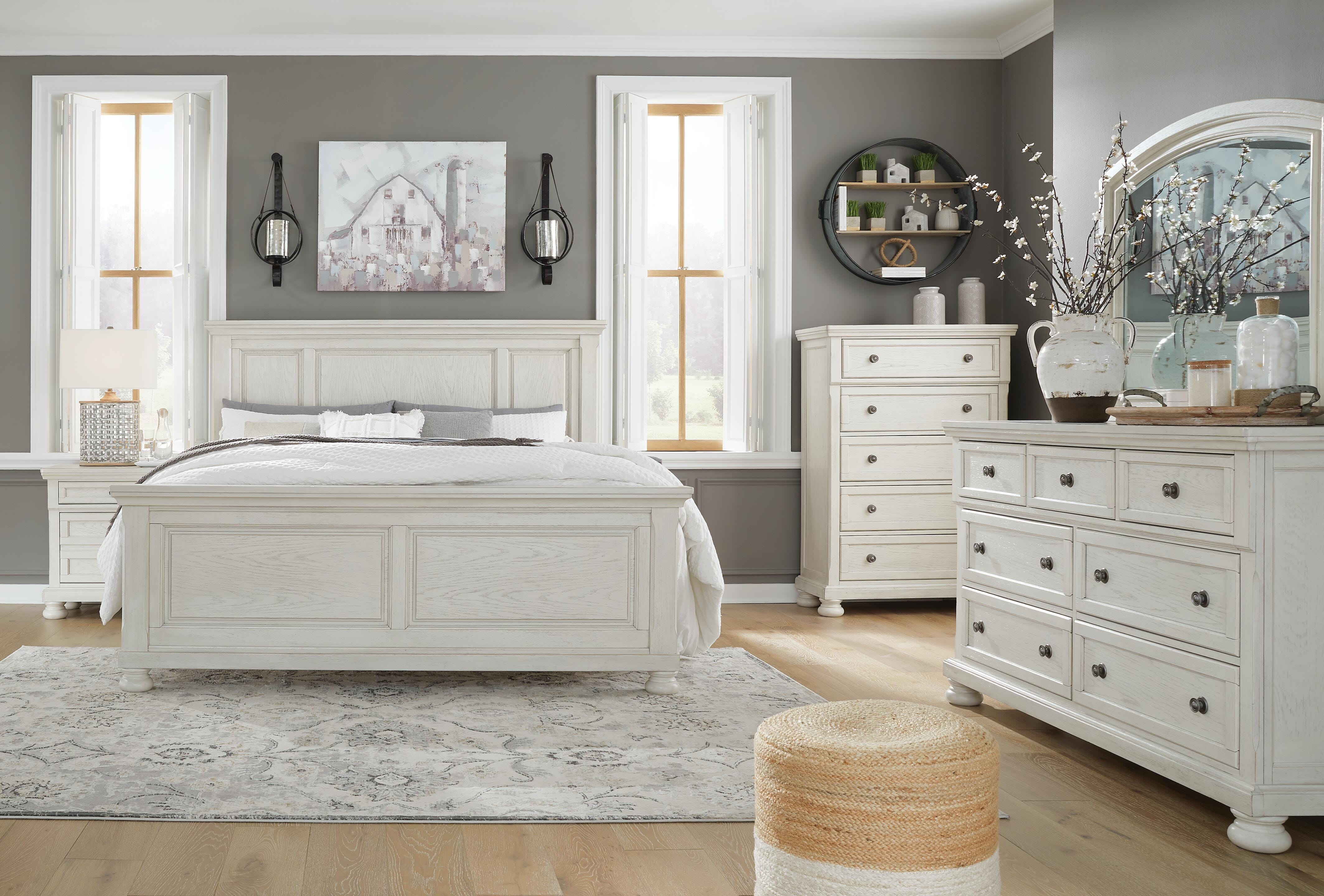Robbinsdale Queen Panel Bed - image 6