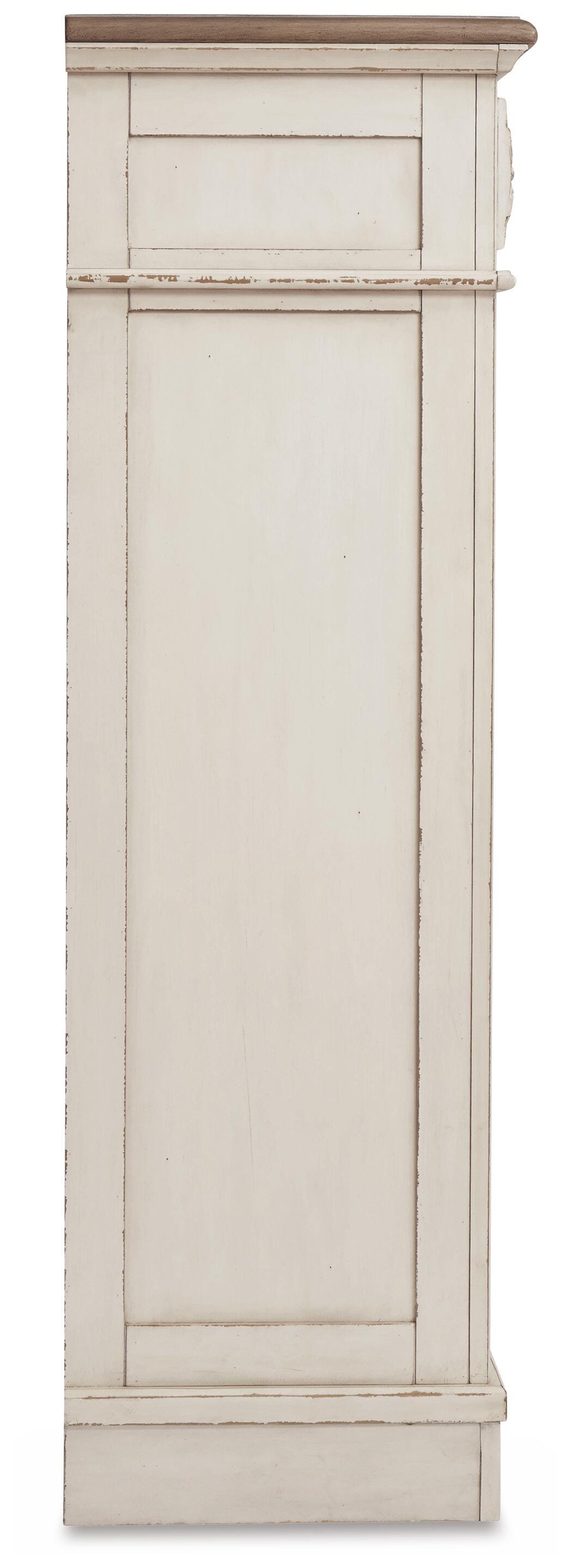 Realyn Chest of Drawers - image 5