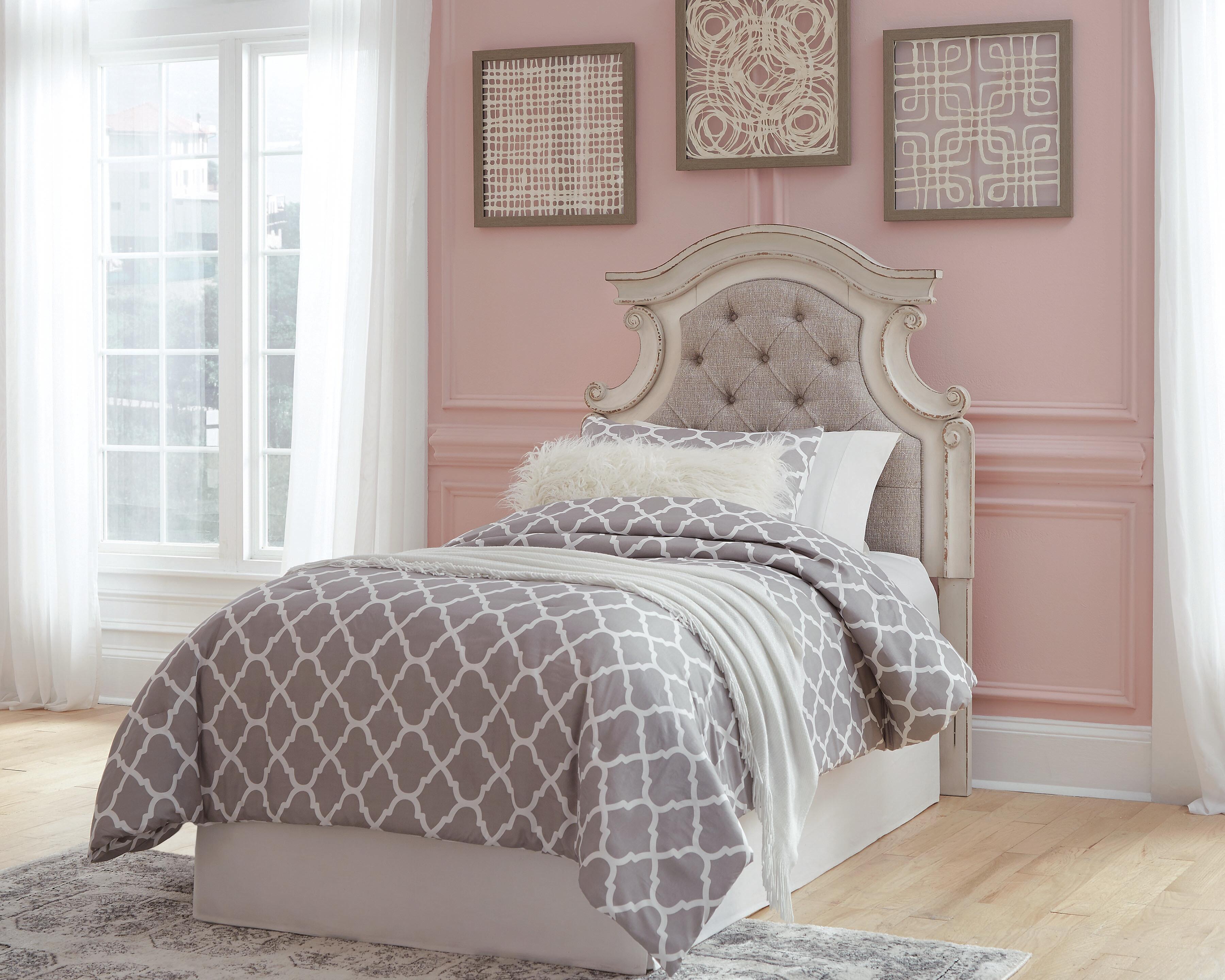 Realyn Twin Upholstered Panel Headboard - image 3
